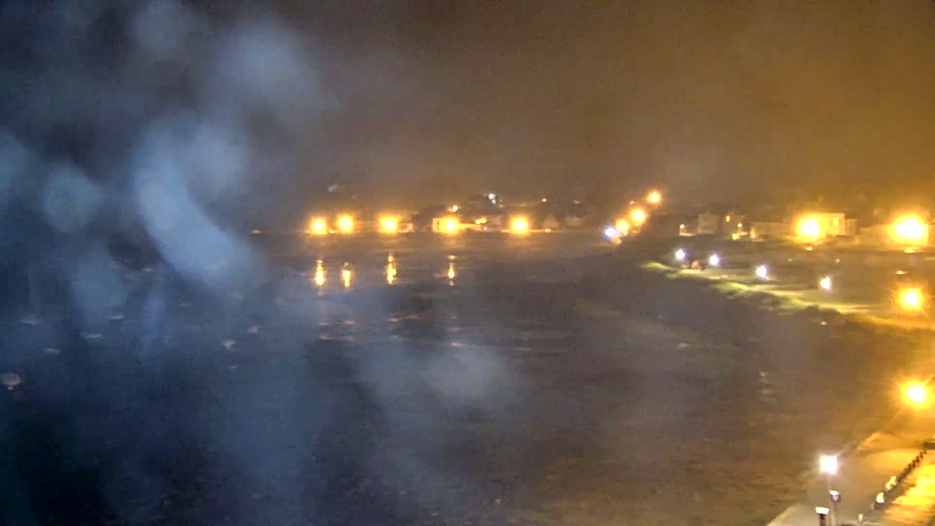 Roscoff City Port & Beach Live Cam - Morlaix, Finistère, Bretagne, France