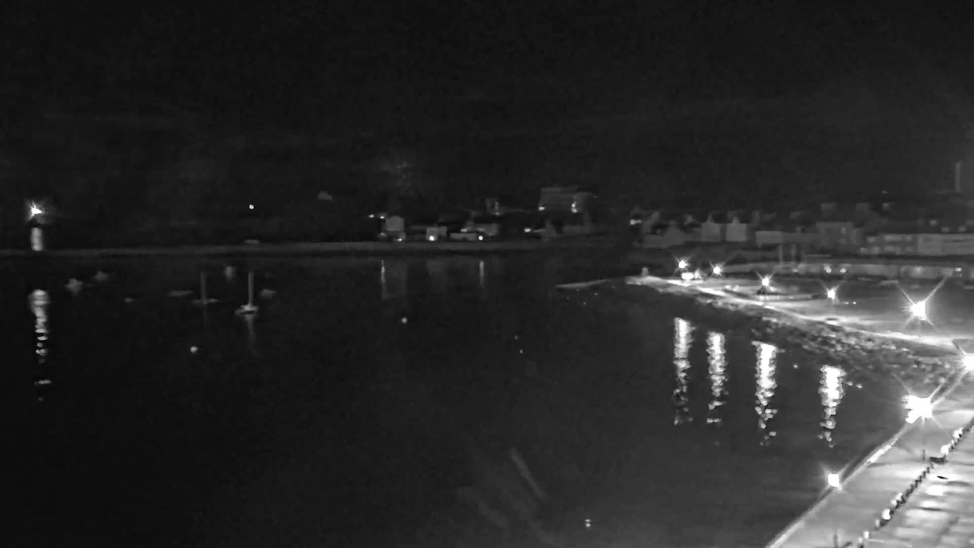 Roscoff City Port & Beach Live Cam - Morlaix, Finistère, Bretagne, France