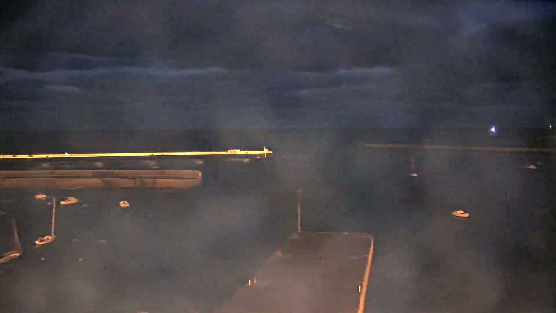 Roscoff City Port & Beach Live Cam - Morlaix, Finistère, Bretagne, France