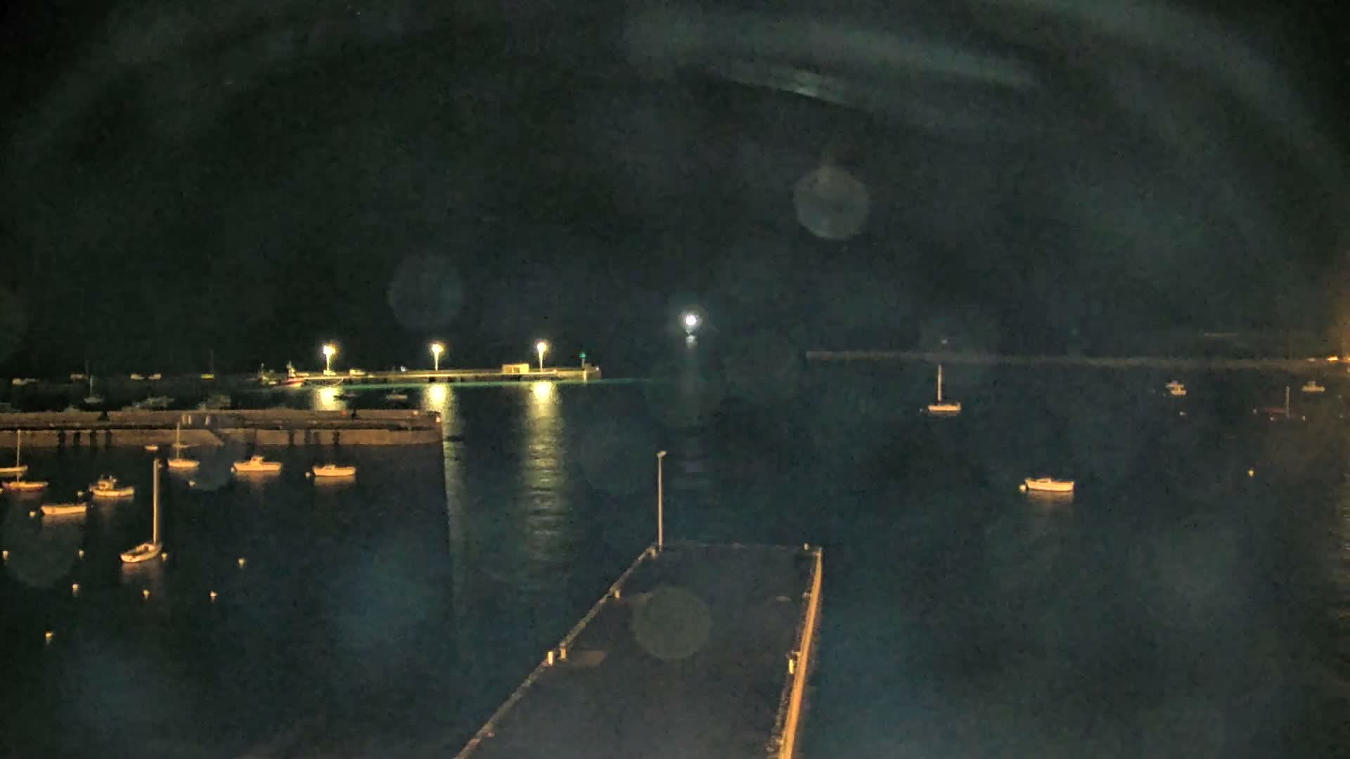 Roscoff City Port & Beach Live Cam - Morlaix, Finistère, Bretagne, France