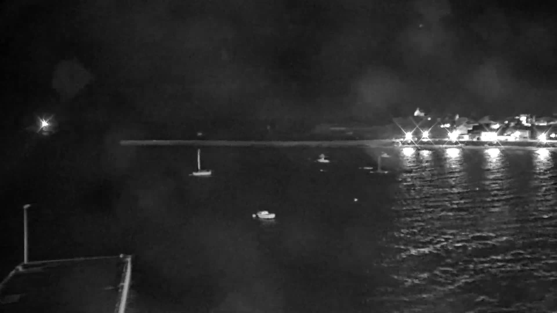 Roscoff City Port & Beach Live Cam - Morlaix, Finistère, Bretagne, France