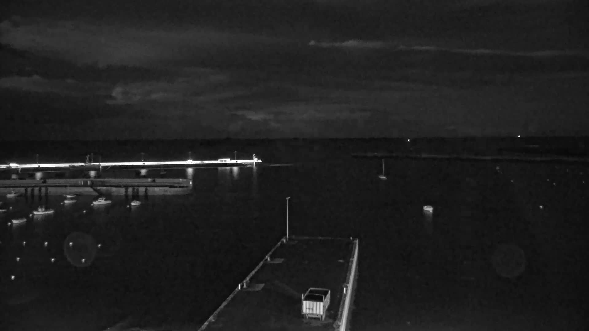 Roscoff City Port & Beach Live Cam - Morlaix, Finistère, Bretagne, France