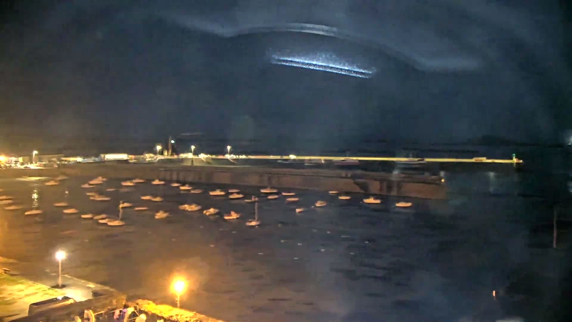 Roscoff City Port & Beach Live Cam - Morlaix, Finistère, Bretagne, France