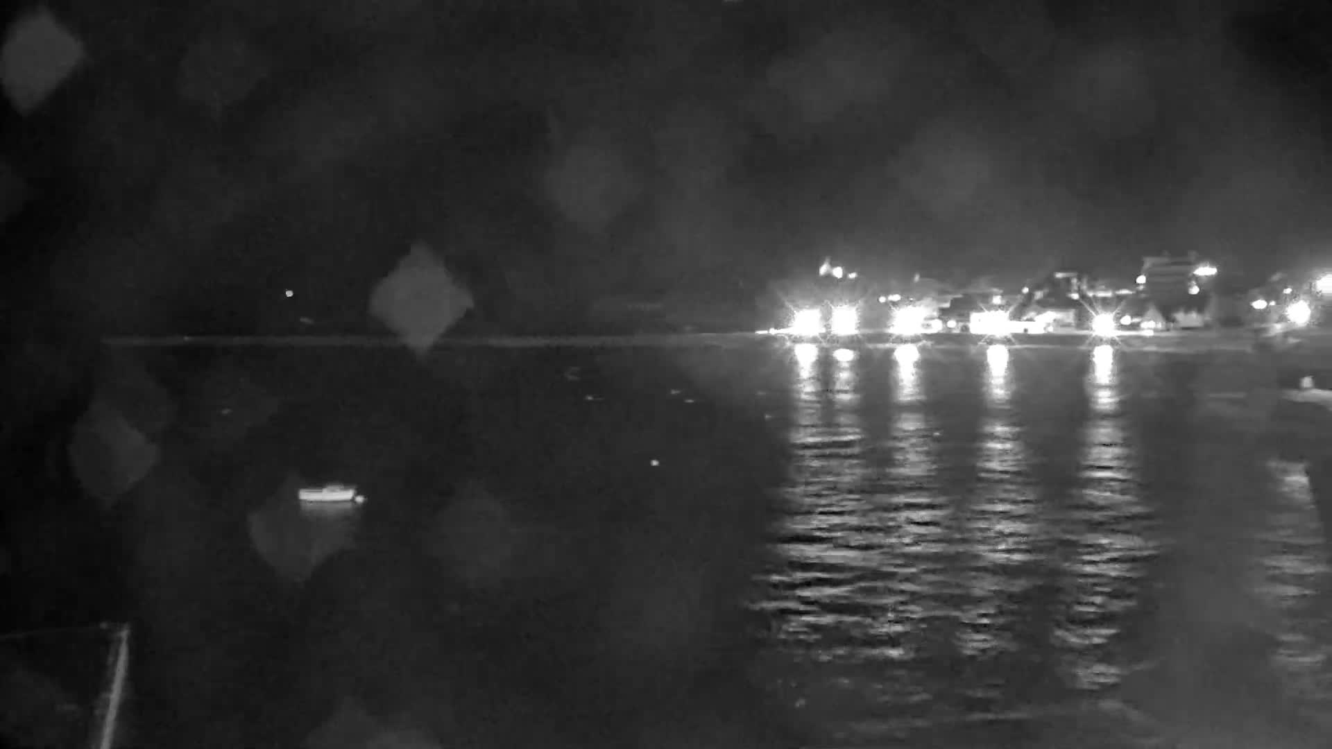 Roscoff City Port & Beach Live Cam - Morlaix, Finistère, Bretagne, France