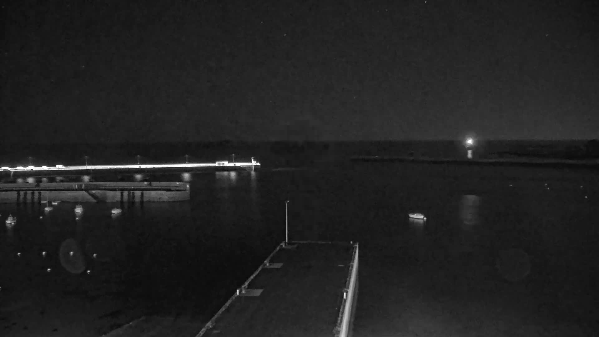 Roscoff City Port & Beach Live Cam - Morlaix, Finistère, Bretagne, France