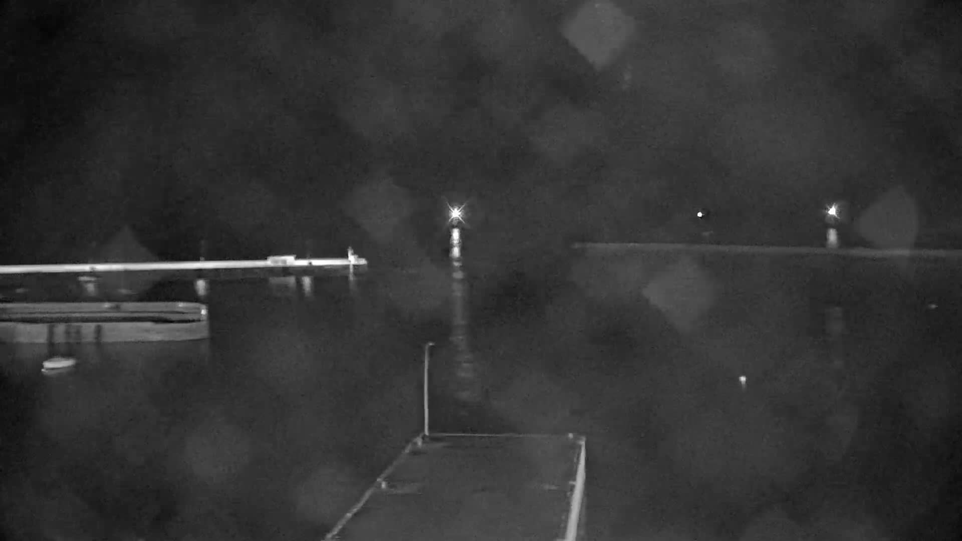 Roscoff City Port & Beach Live Cam - Morlaix, Finistère, Bretagne, France