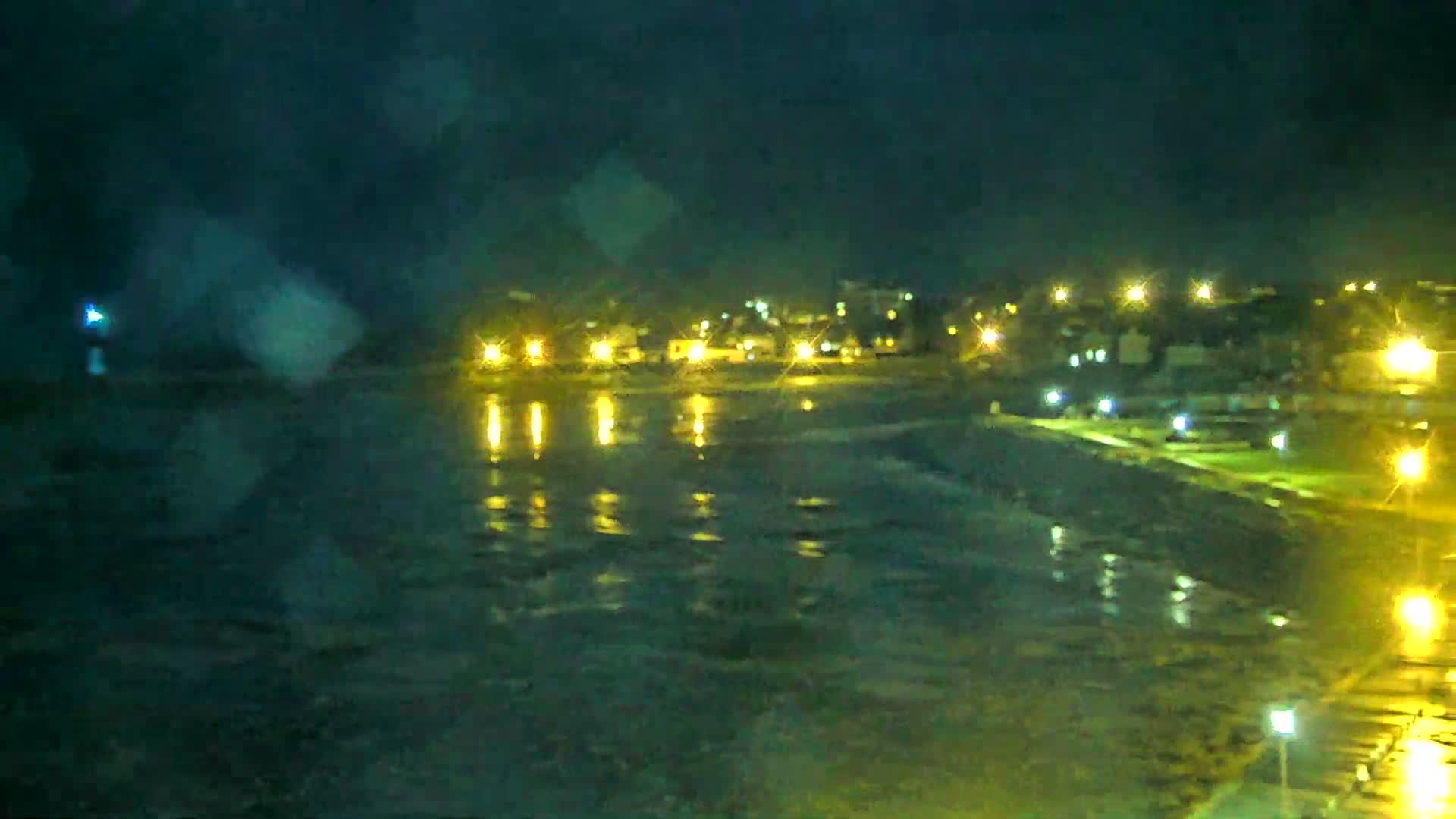 Roscoff City Port & Beach Live Cam - Morlaix, Finistère, Bretagne, France