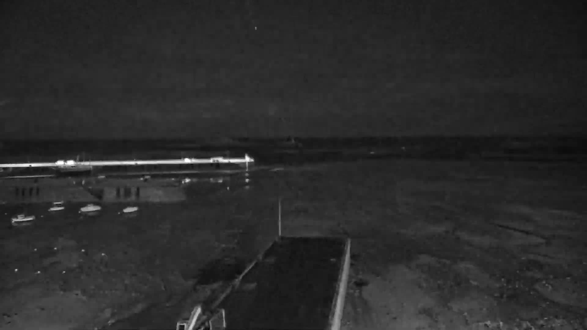 Roscoff City Port & Beach Live Cam - Morlaix, Finistère, Bretagne, France