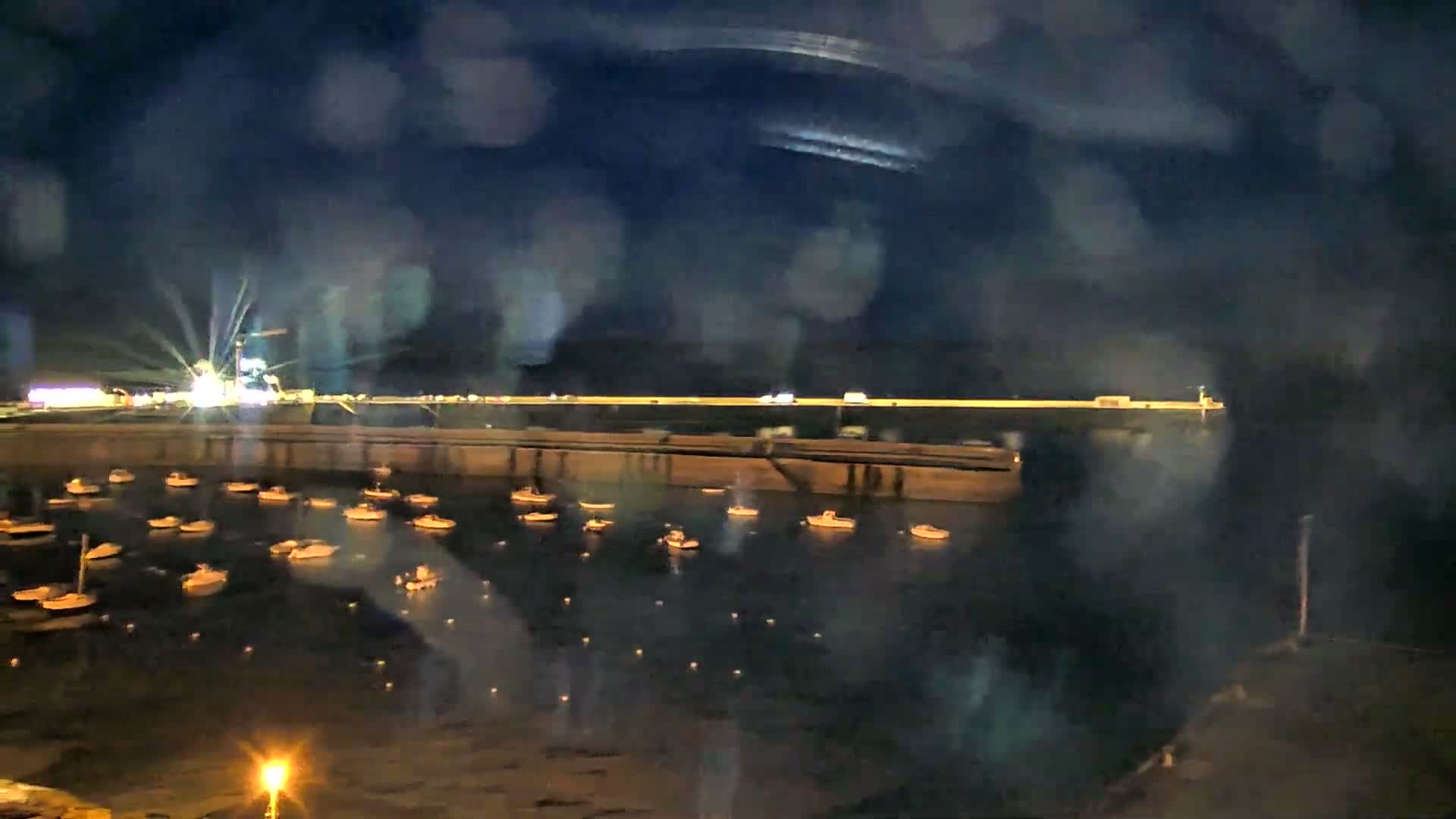 Roscoff City Port & Beach Live Cam - Morlaix, Finistère, Bretagne, France