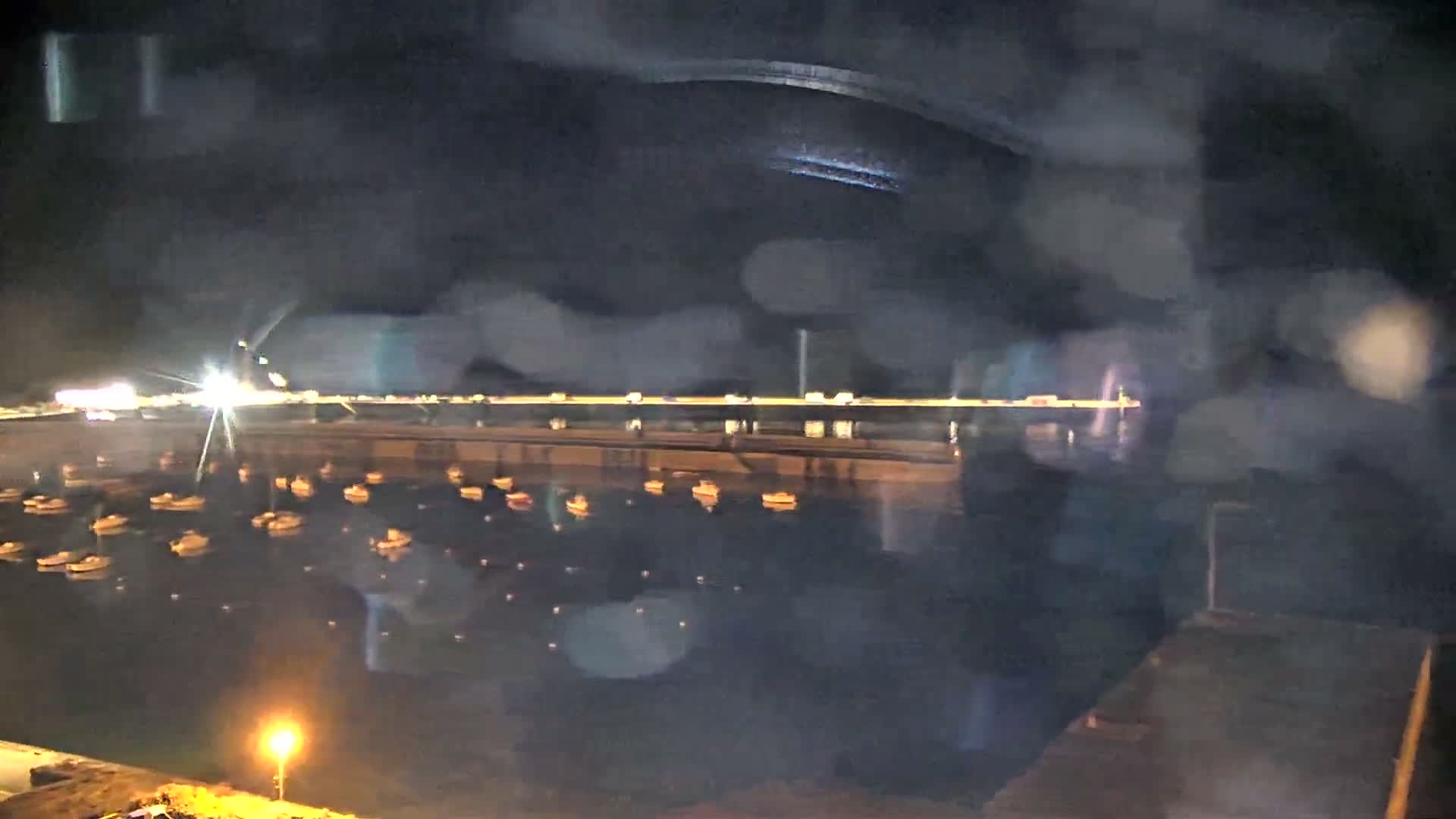 Roscoff City Port & Beach Live Cam - Morlaix, Finistère, Bretagne, France