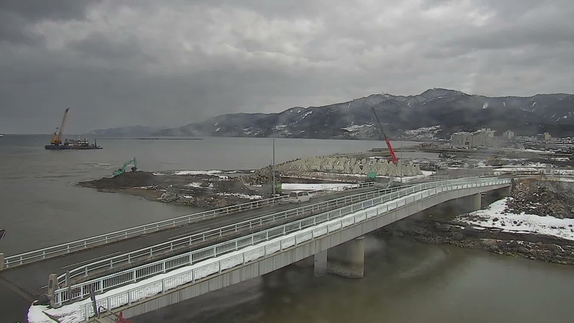 Ishikawa, Wajima City towards South&East View & Kawaharata River ( 石川県輪島市、南側の景色と川原田川方面 ) PTZ Live Cam  - Shimomachi, Fugeshimachi, Wajima, Ishikawa, Chūbu, Honshu, Japan