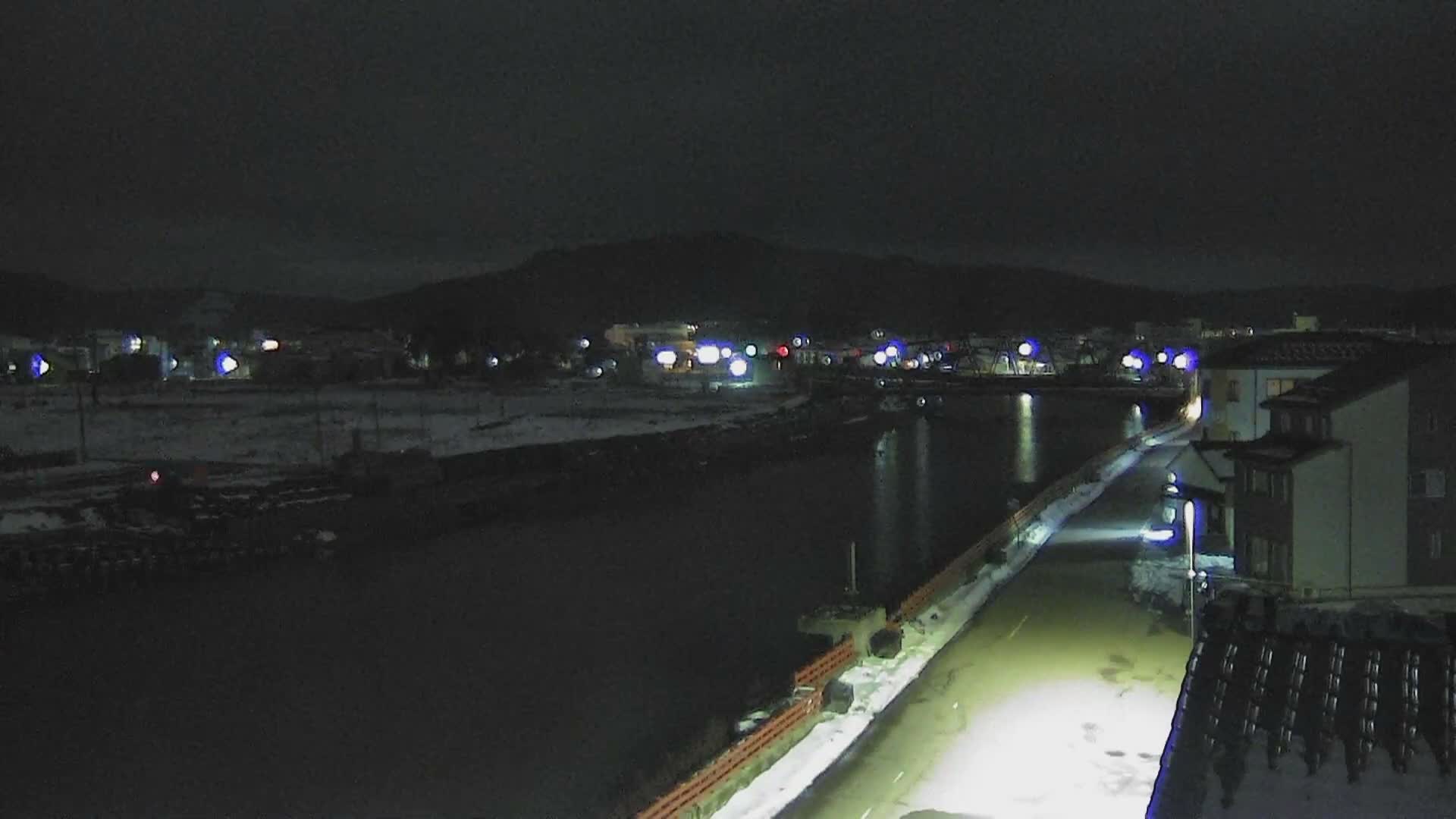 Ishikawa, Wajima City towards South&East View & Kawaharata River ( 石川県輪島市、南側の景色と川原田川方面 ) PTZ Live Cam  - Shimomachi, Fugeshimachi, Wajima, Ishikawa, Chūbu, Honshu, Japan