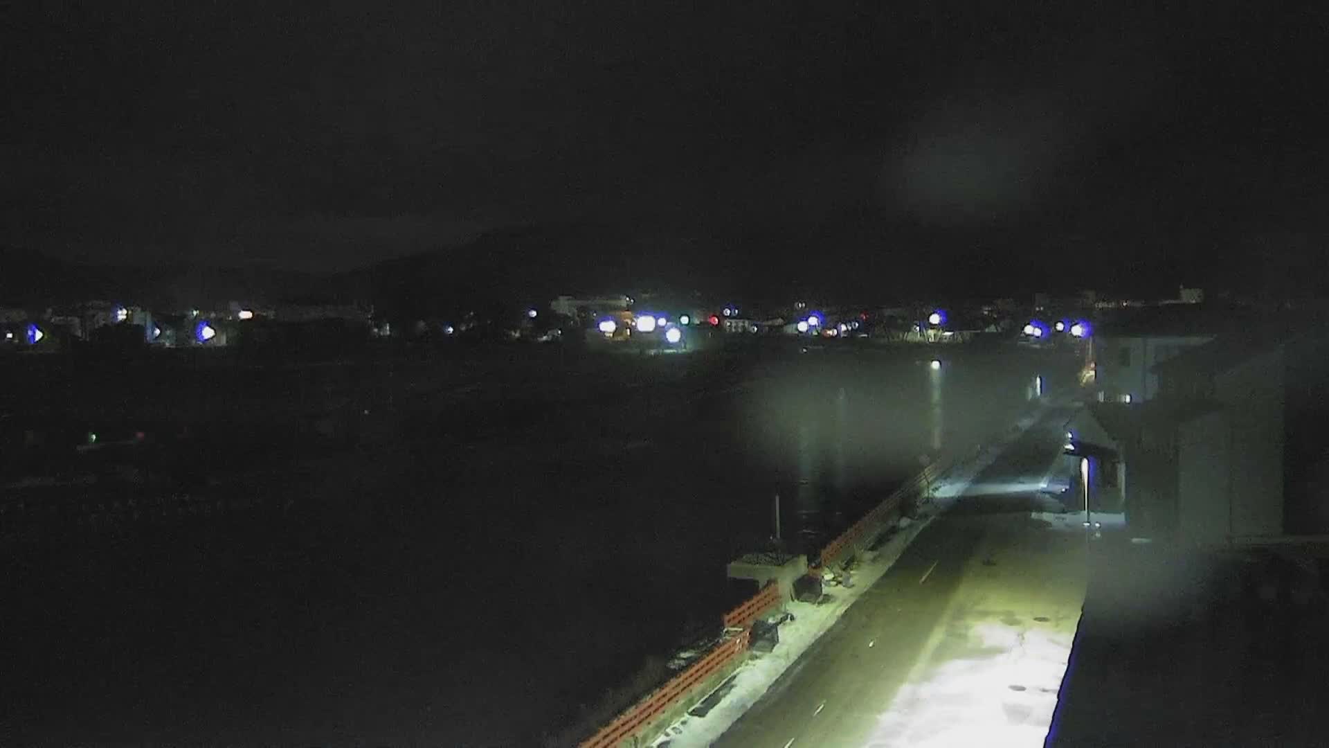 Ishikawa, Wajima City towards South&East View & Kawaharata River ( 石川県輪島市、南側の景色と川原田川方面 ) PTZ Live Cam  - Shimomachi, Fugeshimachi, Wajima, Ishikawa, Chūbu, Honshu, Japan