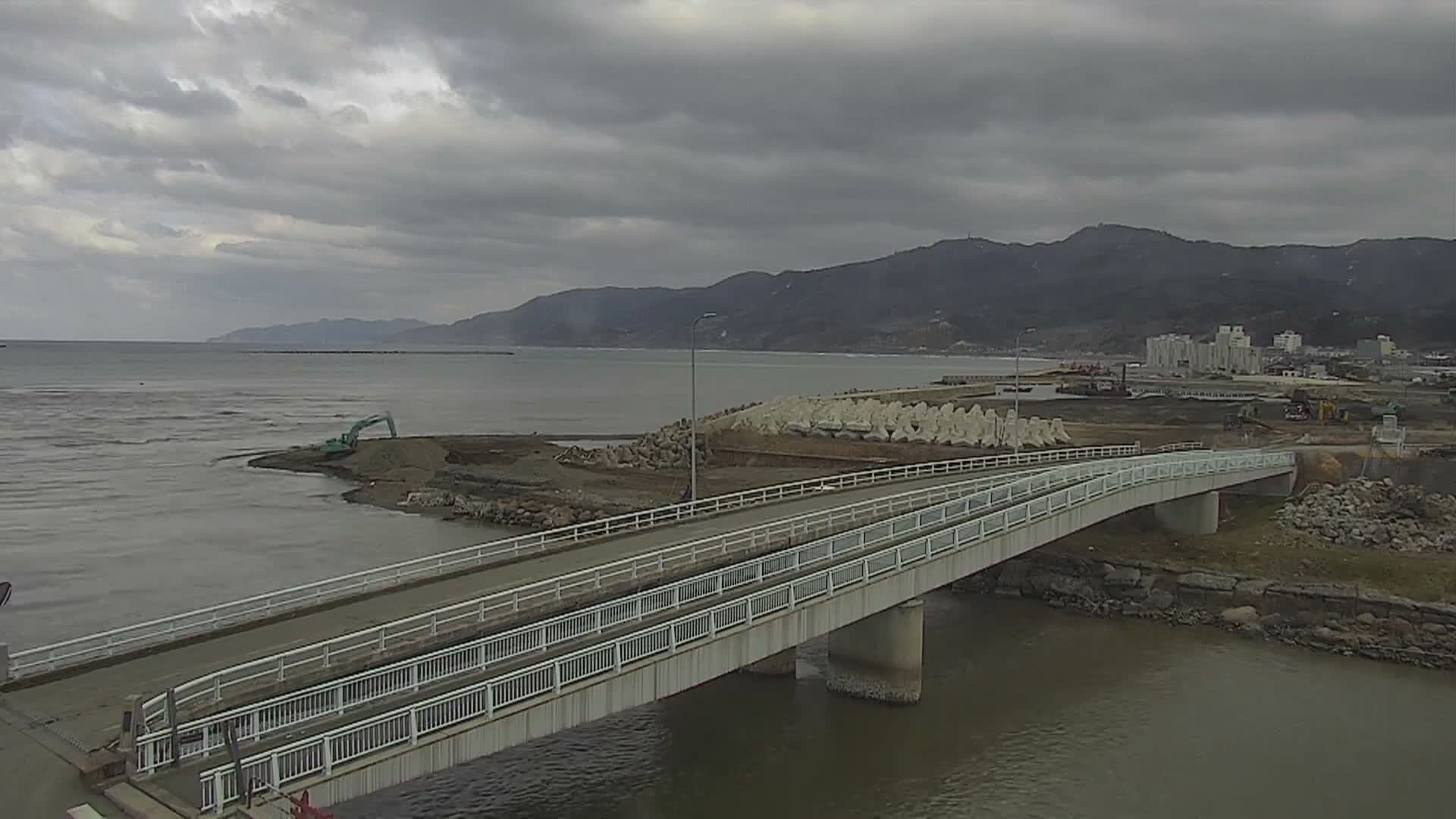 Ishikawa, Wajima City towards South&East View & Kawaharata River ( 石川県輪島市、南側の景色と川原田川方面 ) PTZ Live Cam  - Shimomachi, Fugeshimachi, Wajima, Ishikawa, Chūbu, Honshu, Japan