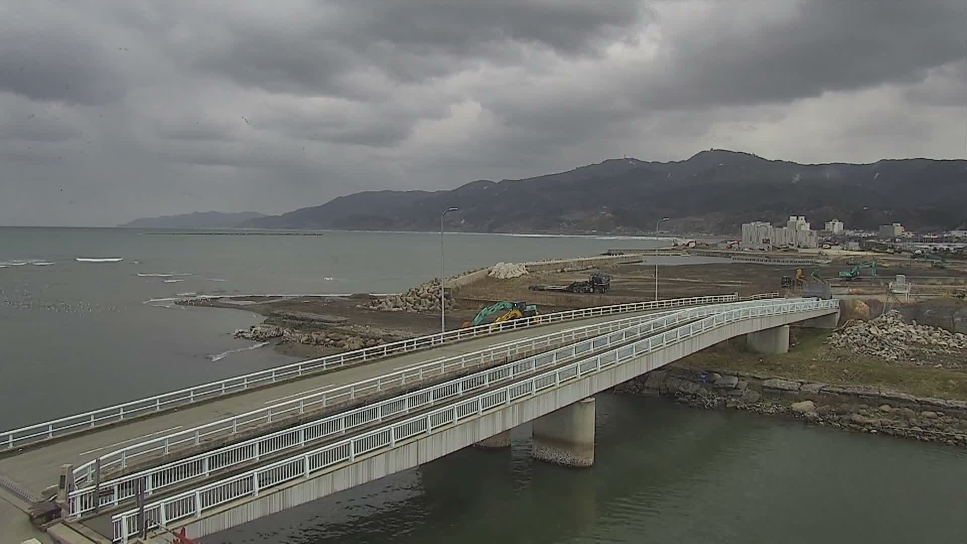 Ishikawa, Wajima City towards South&East View & Kawaharata River ( 石川県輪島市、南側の景色と川原田川方面 ) PTZ Live Cam  - Shimomachi, Fugeshimachi, Wajima, Ishikawa, Chūbu, Honshu, Japan