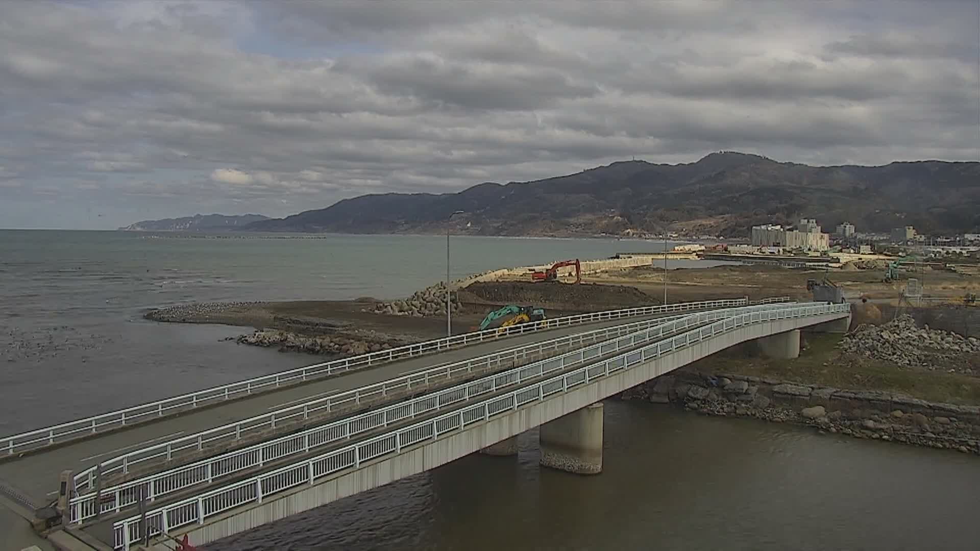Ishikawa, Wajima City towards South&East View & Kawaharata River ( 石川県輪島市、南側の景色と川原田川方面 ) PTZ Live Cam  - Shimomachi, Fugeshimachi, Wajima, Ishikawa, Chūbu, Honshu, Japan