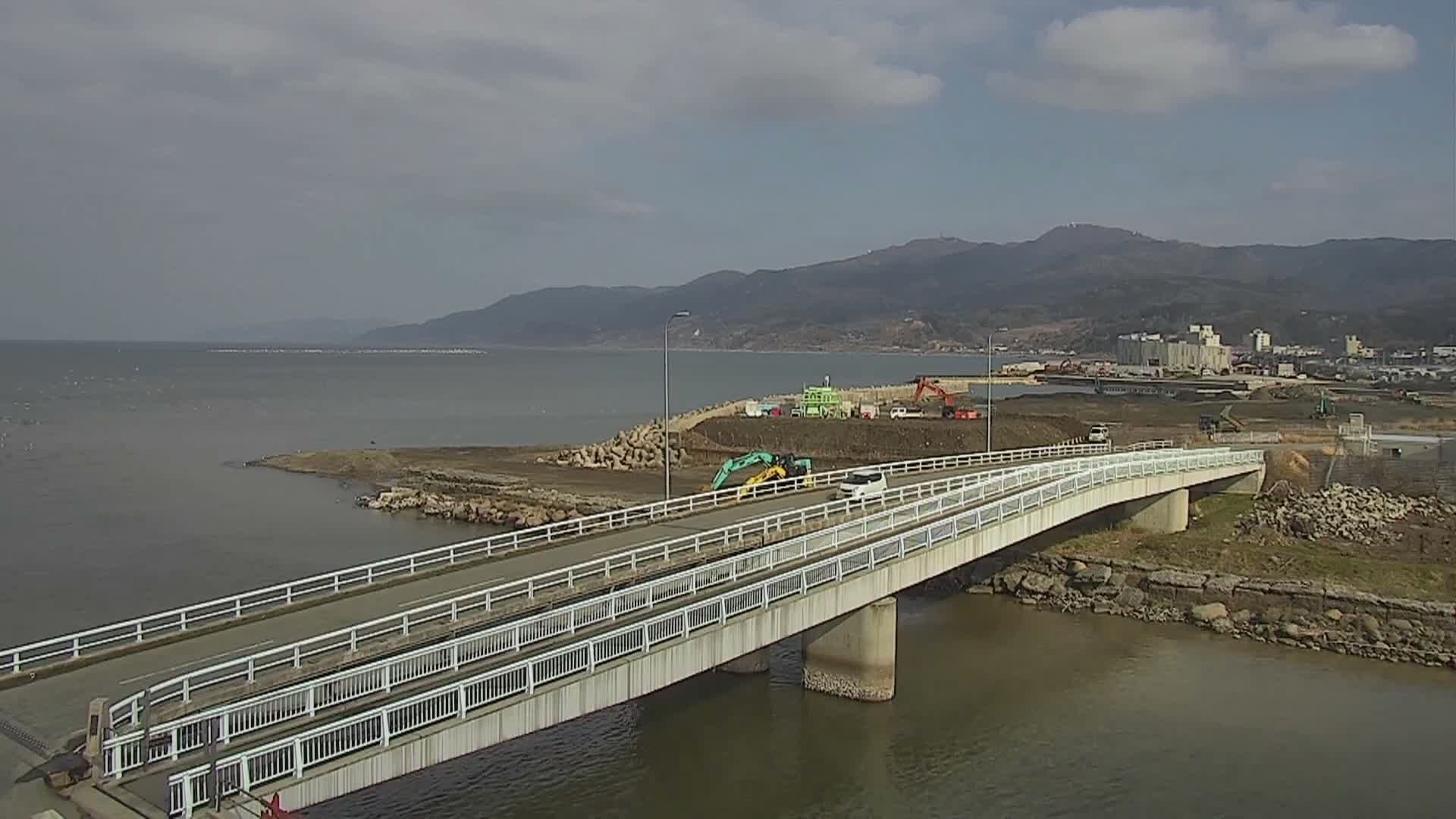 Ishikawa, Wajima City towards South&East View & Kawaharata River ( 石川県輪島市、南側の景色と川原田川方面 ) PTZ Live Cam  - Shimomachi, Fugeshimachi, Wajima, Ishikawa, Chūbu, Honshu, Japan