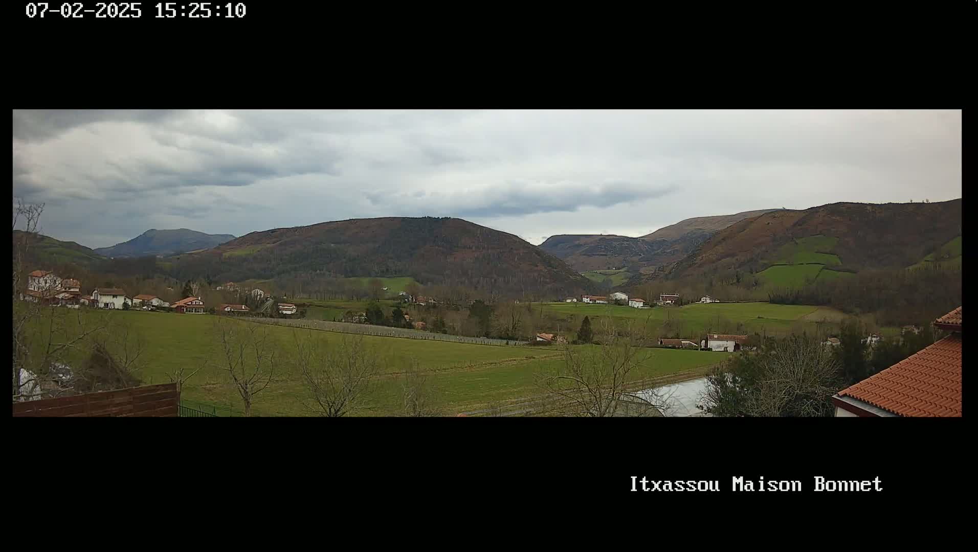 Itxassou Village Live Cam - Bayonne, Pyrénées-Atlantiques, Nouvelle-Aquitaine, France