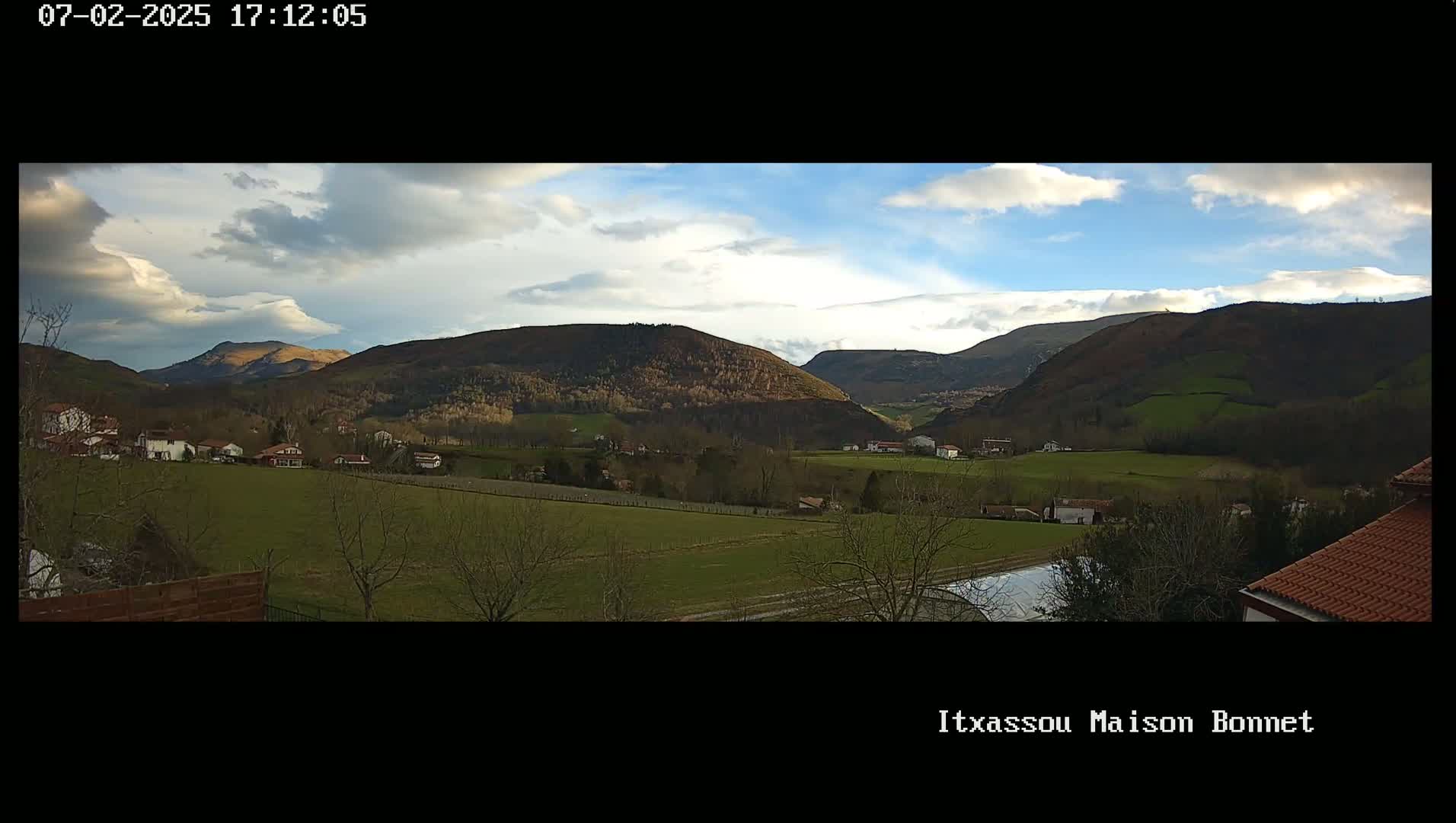 Itxassou Village Live Cam - Bayonne, Pyrénées-Atlantiques, Nouvelle-Aquitaine, France