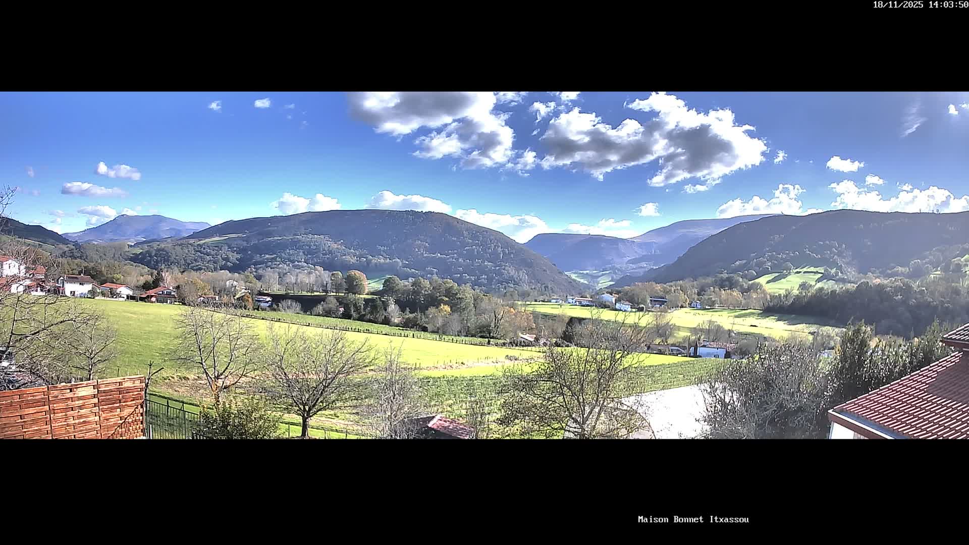 Itxassou Village Live Cam - Bayonne, Pyrénées-Atlantiques, Nouvelle-Aquitaine, France