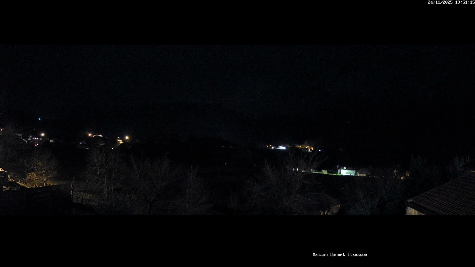 Itxassou Village Live Cam - Bayonne, Pyrénées-Atlantiques, Nouvelle-Aquitaine, France