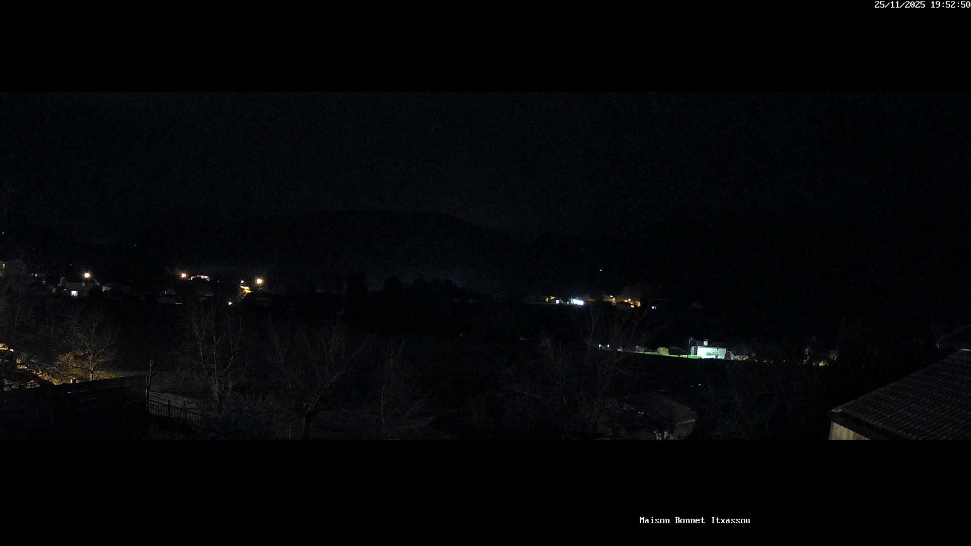 Itxassou Village Live Cam - Bayonne, Pyrénées-Atlantiques, Nouvelle-Aquitaine, France