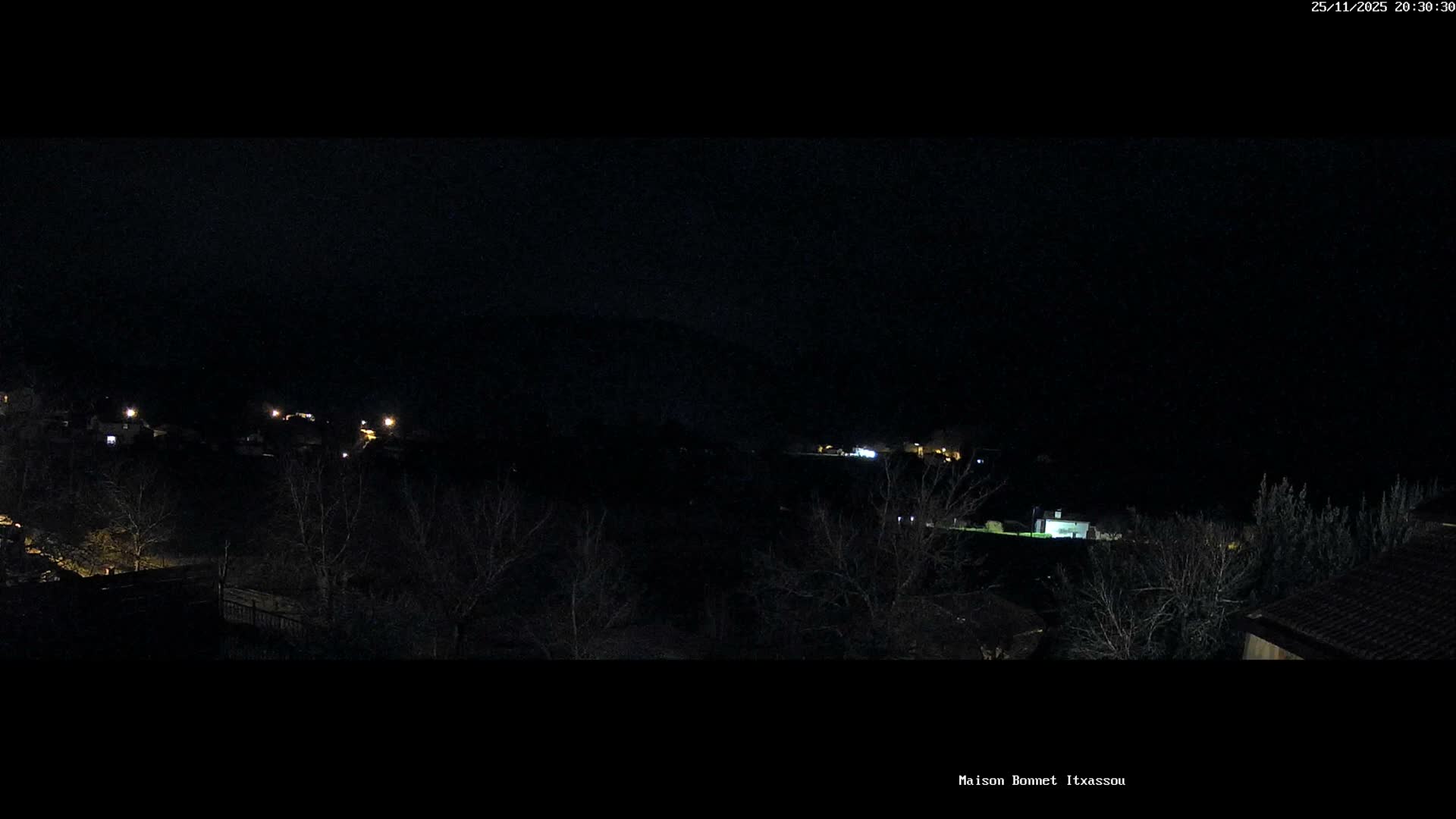 Itxassou Village Live Cam - Bayonne, Pyrénées-Atlantiques, Nouvelle-Aquitaine, France