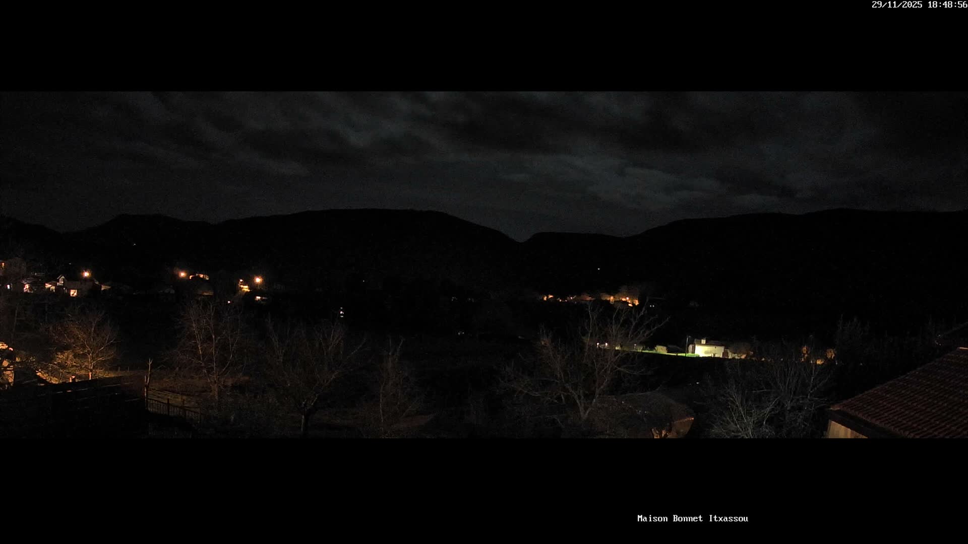 Itxassou Village Live Cam - Bayonne, Pyrénées-Atlantiques, Nouvelle-Aquitaine, France