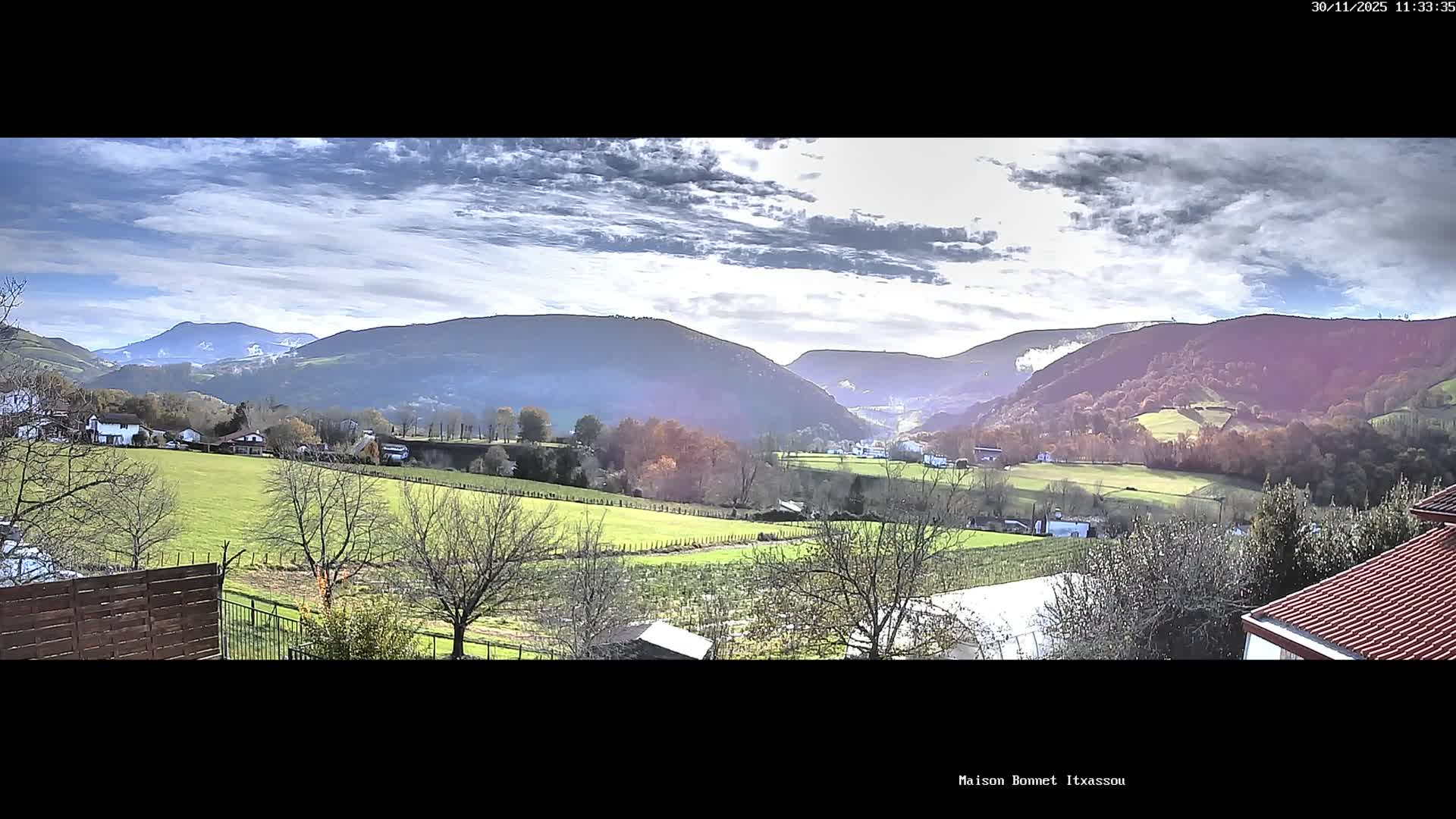 Itxassou Village Live Cam - Bayonne, Pyrénées-Atlantiques, Nouvelle-Aquitaine, France