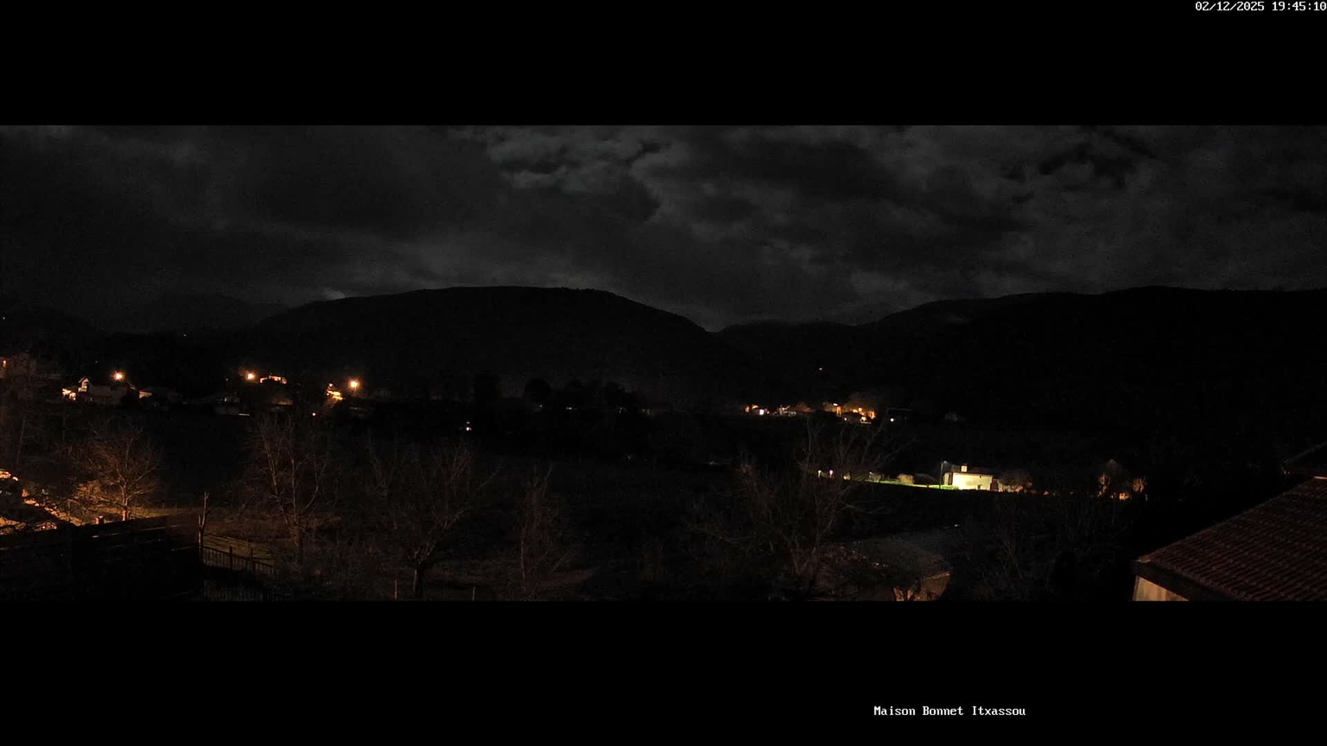 Itxassou Village Live Cam - Bayonne, Pyrénées-Atlantiques, Nouvelle-Aquitaine, France