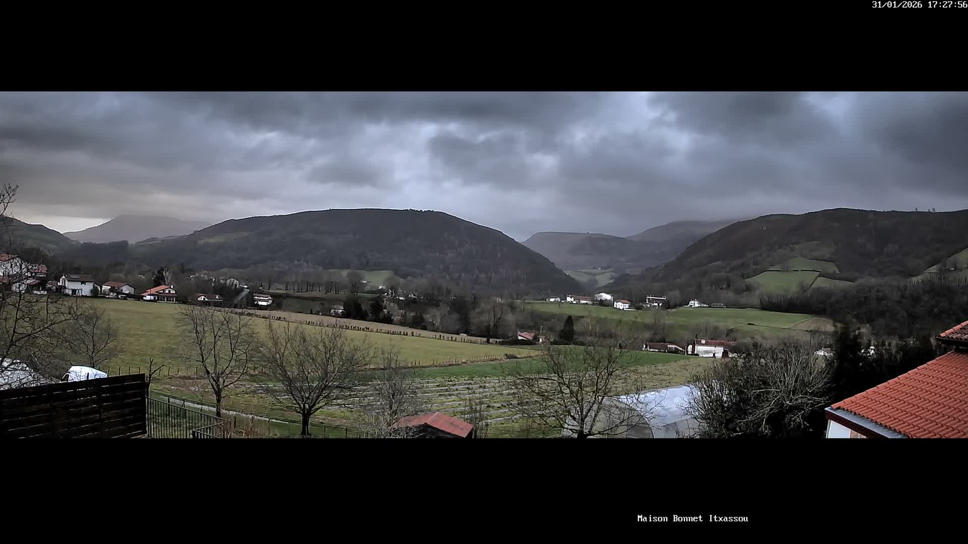 Itxassou Village Live Cam - Bayonne, Pyrénées-Atlantiques, Nouvelle-Aquitaine, France