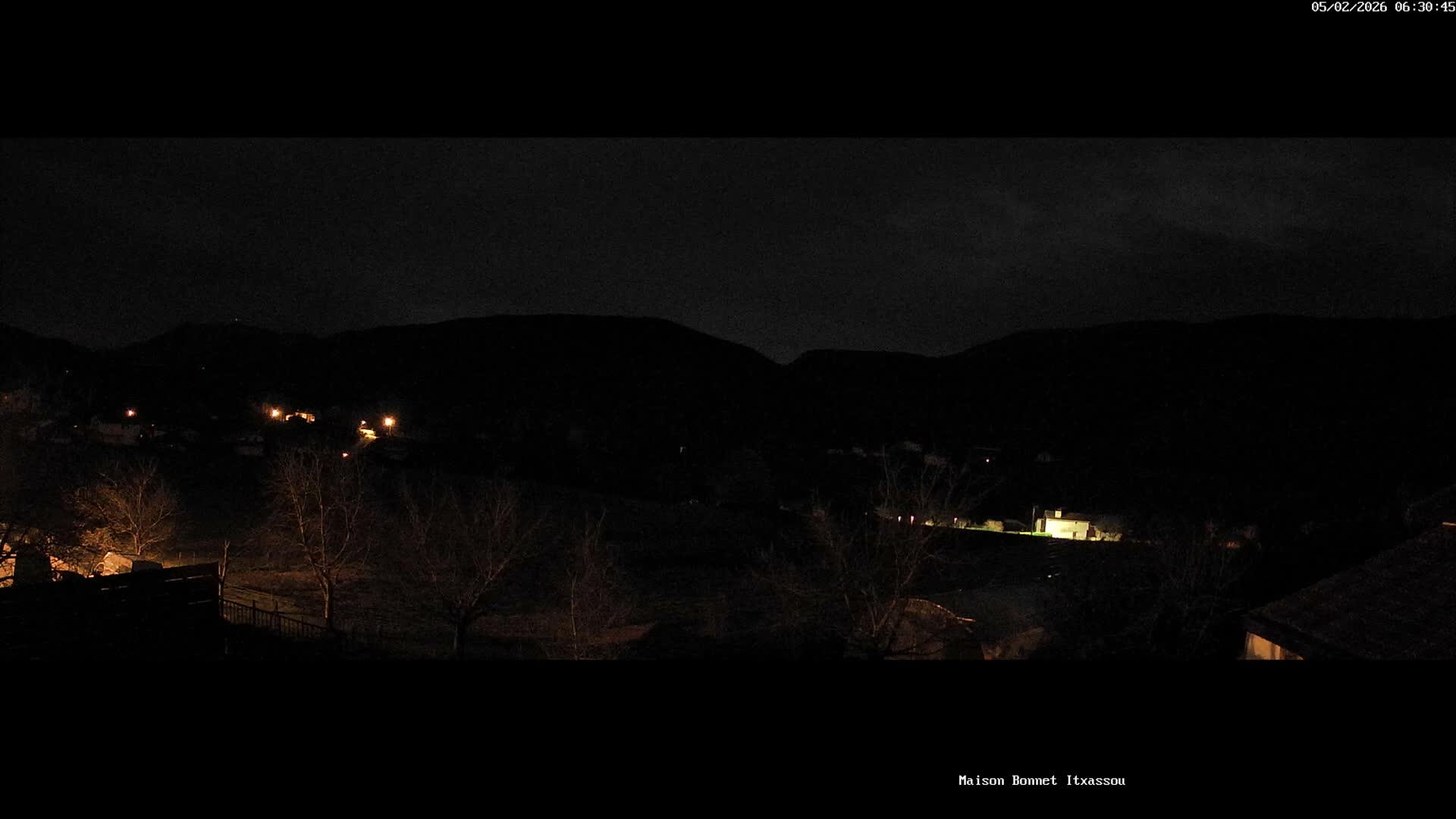 Itxassou Village Live Cam - Bayonne, Pyrénées-Atlantiques, Nouvelle-Aquitaine, France