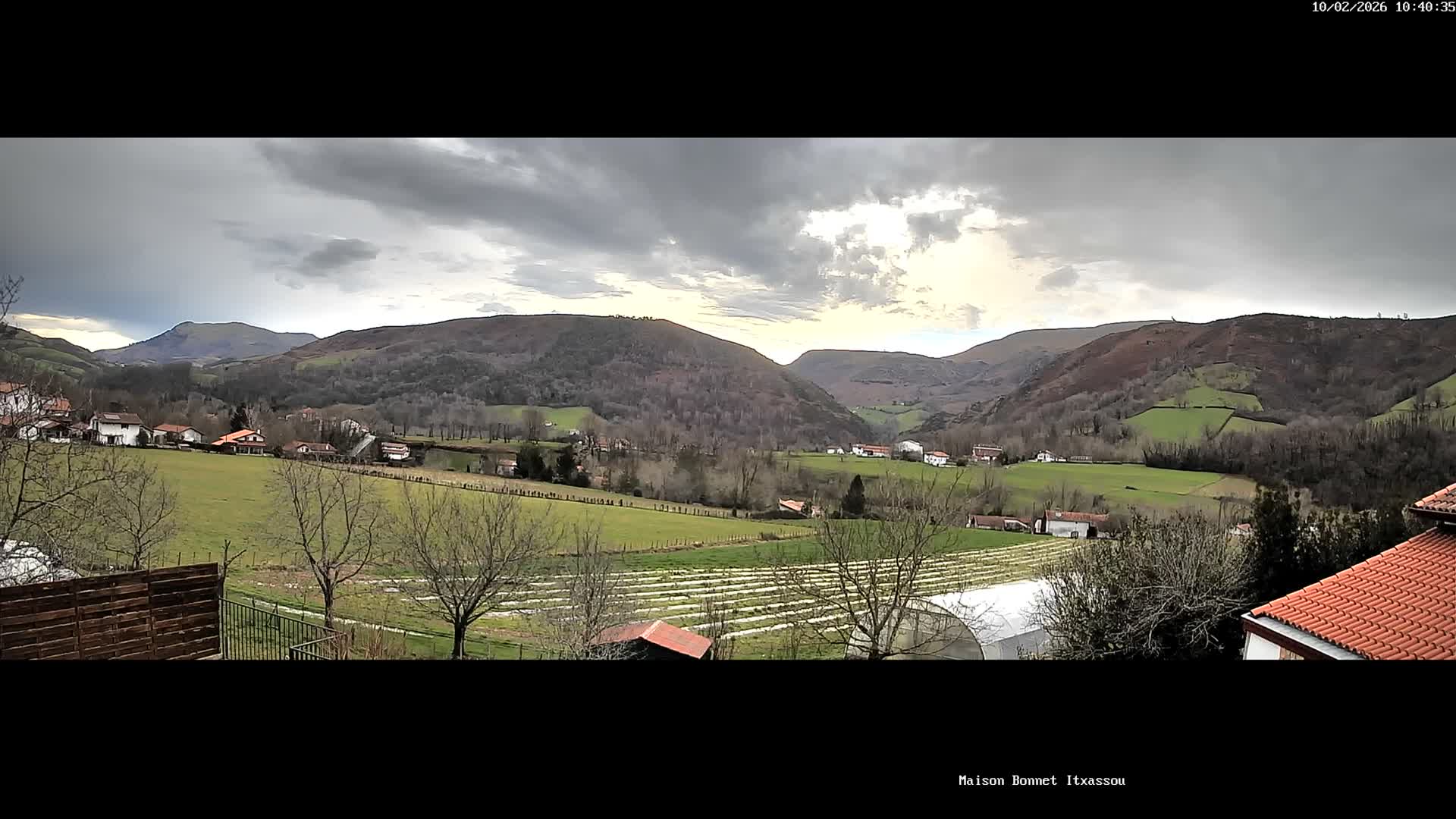 Itxassou Village Live Cam - Bayonne, Pyrénées-Atlantiques, Nouvelle-Aquitaine, France