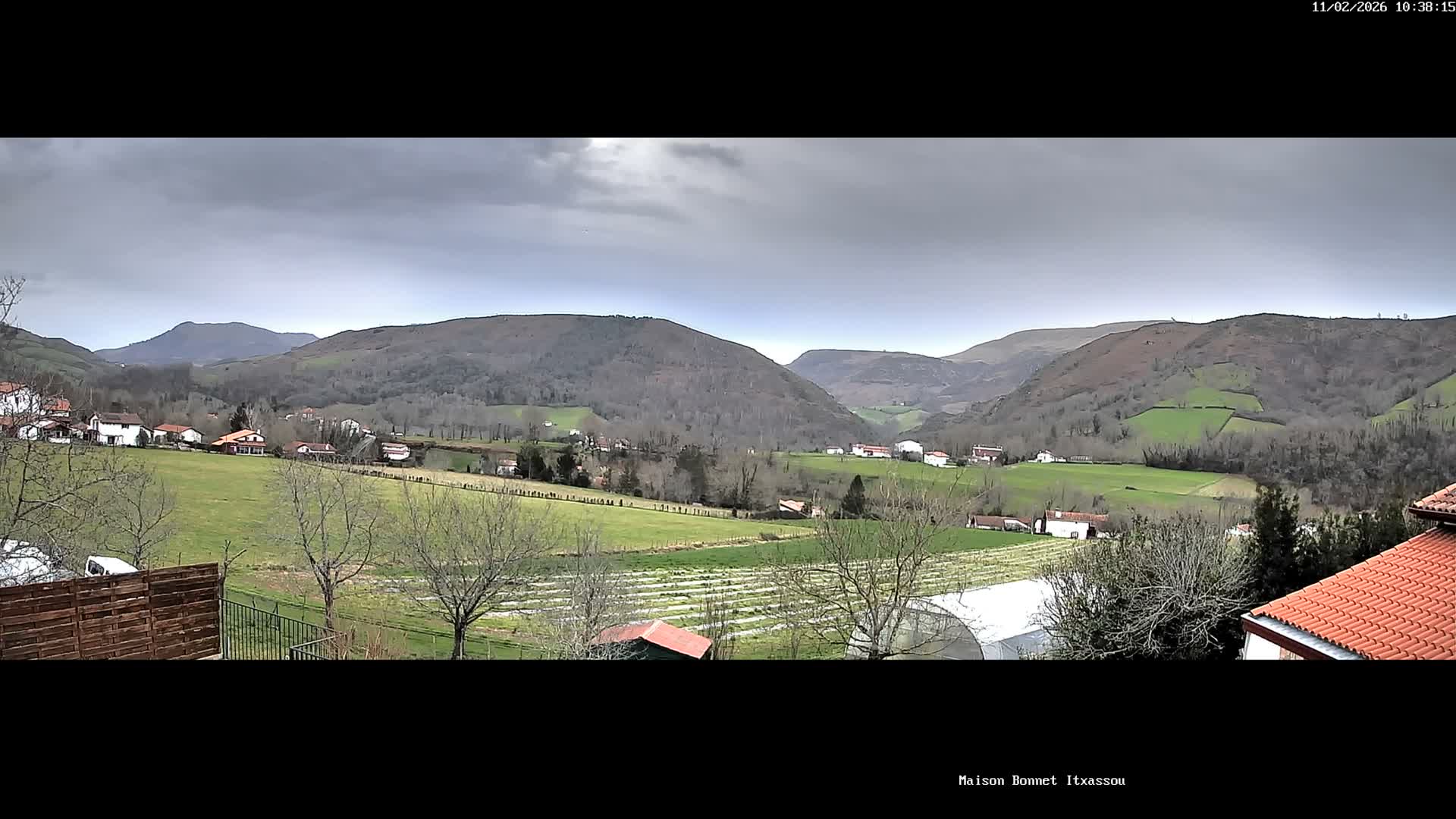 Itxassou Village Live Cam - Bayonne, Pyrénées-Atlantiques, Nouvelle-Aquitaine, France
