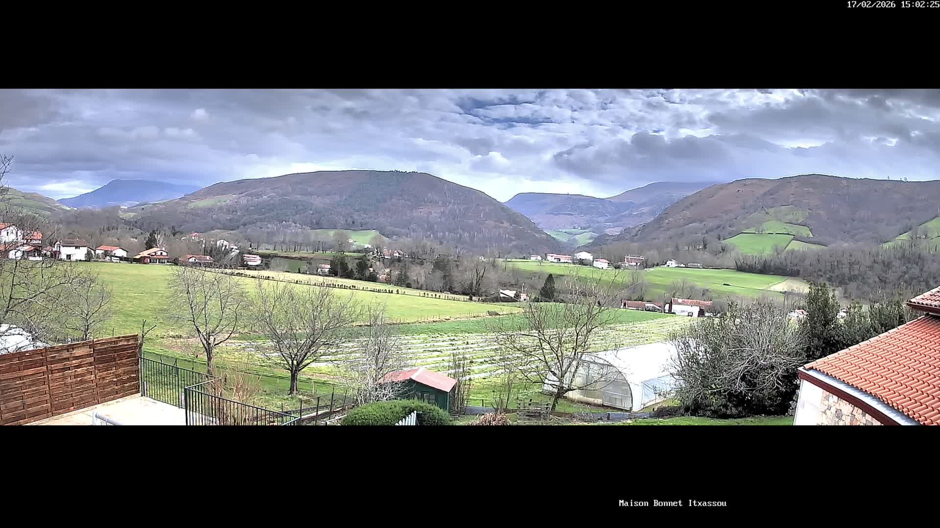 Itxassou Village Live Cam - Bayonne, Pyrénées-Atlantiques, Nouvelle-Aquitaine, France