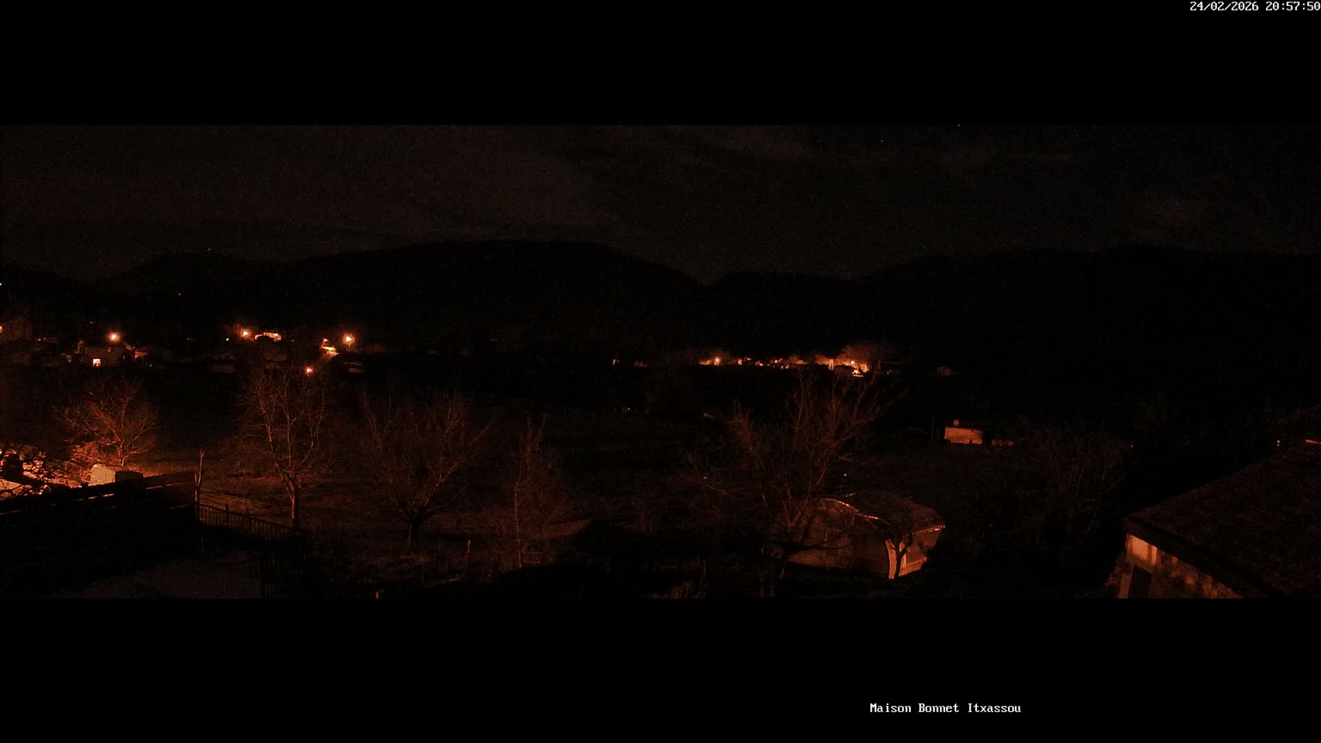 Itxassou Village Live Cam - Bayonne, Pyrénées-Atlantiques, Nouvelle-Aquitaine, France