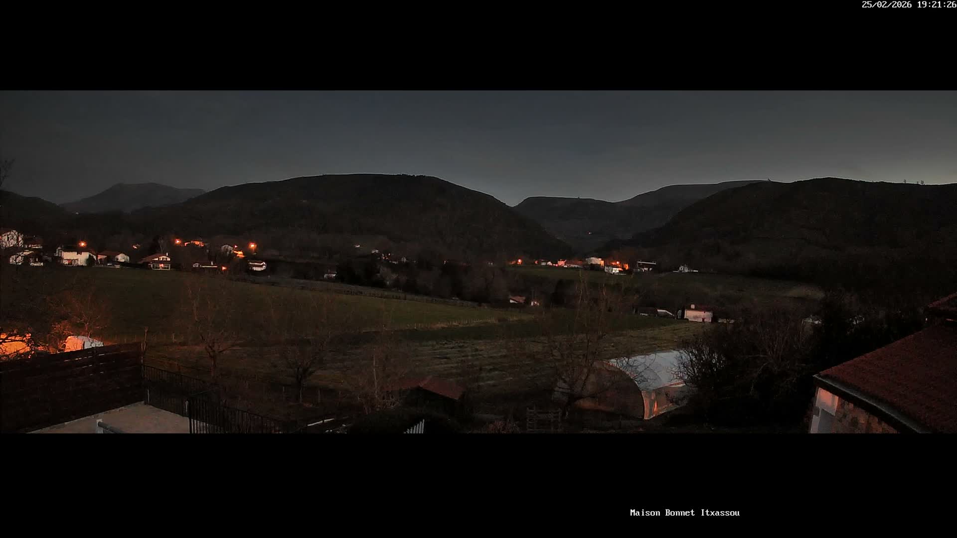 Itxassou Village Live Cam - Bayonne, Pyrénées-Atlantiques, Nouvelle-Aquitaine, France