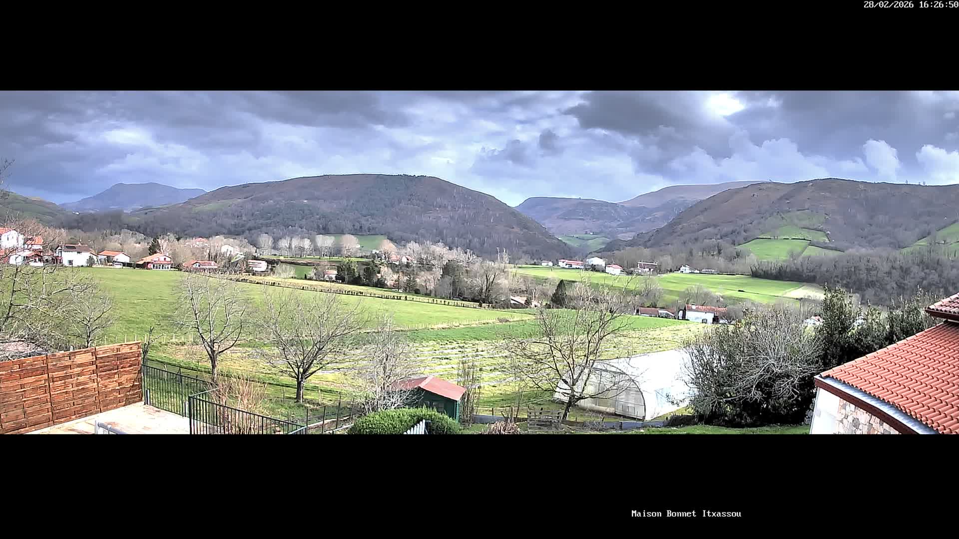 Itxassou Village Live Cam - Bayonne, Pyrénées-Atlantiques, Nouvelle-Aquitaine, France