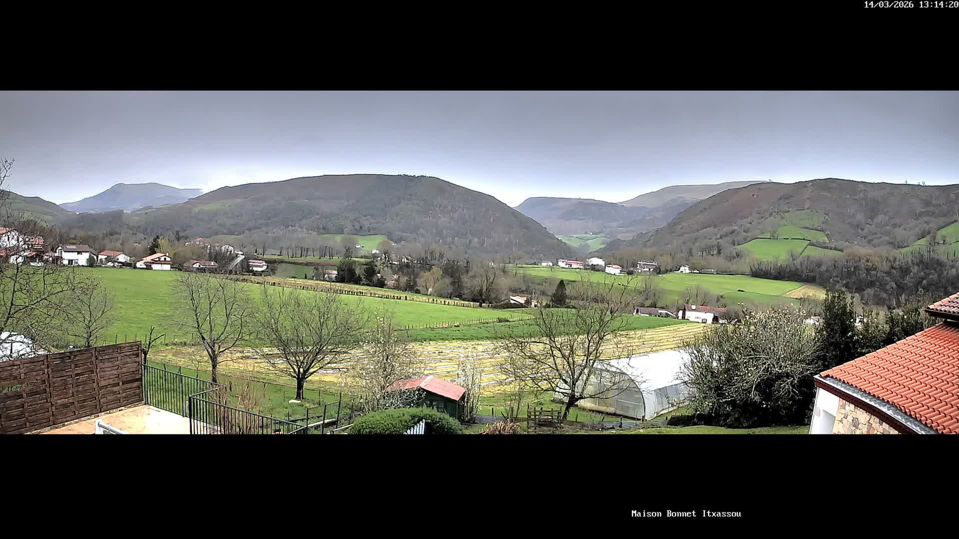 Itxassou Village Live Cam - Bayonne, Pyrénées-Atlantiques, Nouvelle-Aquitaine, France