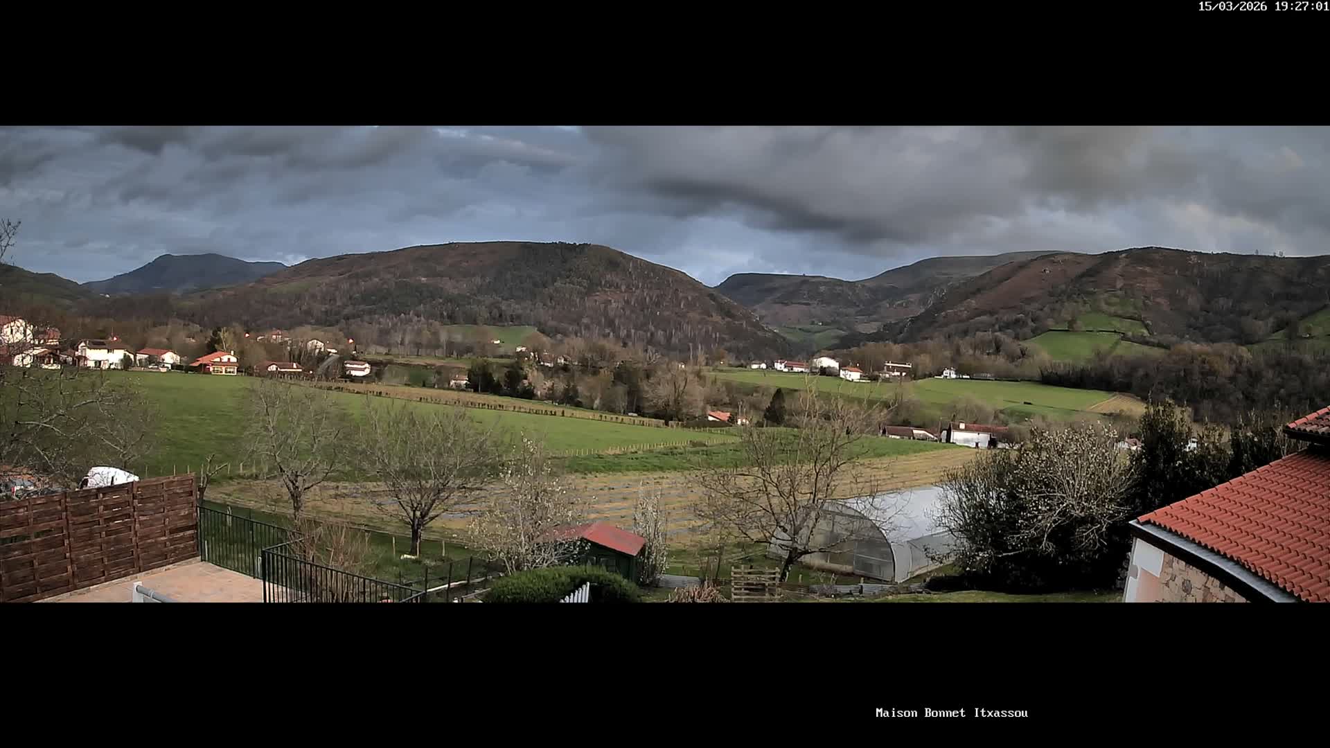 Itxassou Village Live Cam - Bayonne, Pyrénées-Atlantiques, Nouvelle-Aquitaine, France