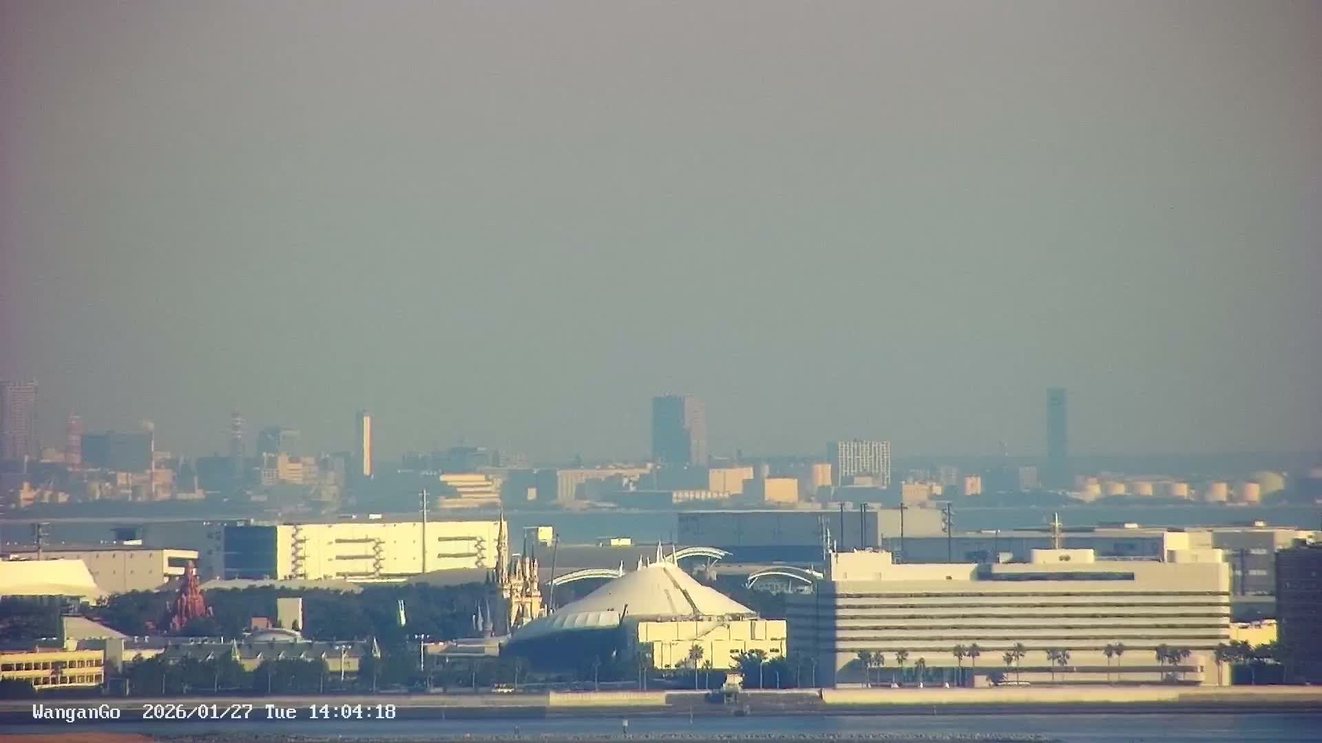 Tokyo,  Surround from Chuo-ku ,Disneyland ,Bridges, Airportes, Tokyo Bay, Industriy Areas, Seaports, Sycrapers   ( 東京周辺、ディズニーランド、橋、空港、東京湾、工業地帯、港、シクラメン、周辺 )  Surround PTZ  Live Cam - 1 Chome, Ariake, Koto-ku, Tokyo, Kantō, Honshu, Japan