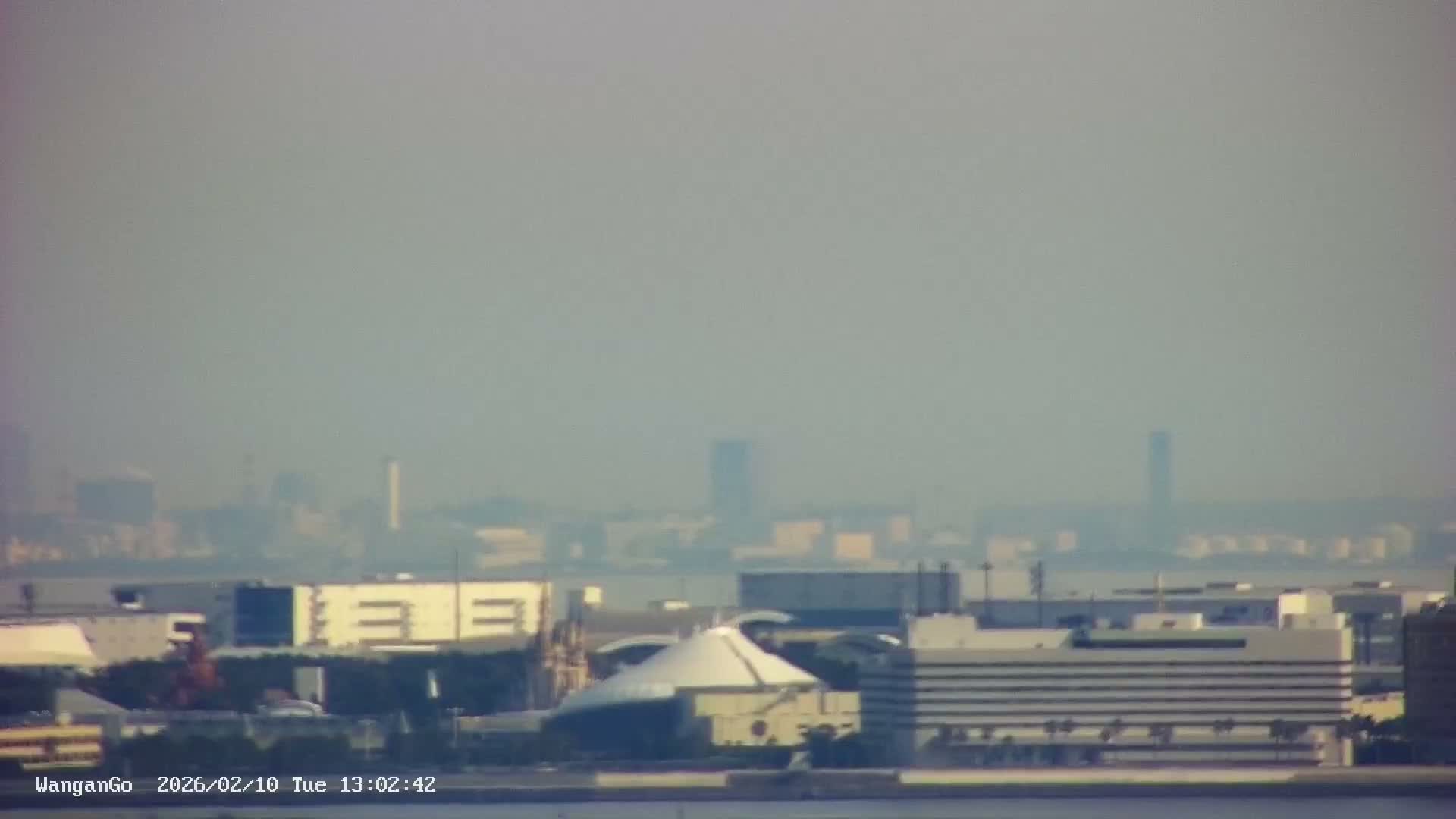 Tokyo,  Surround from Chuo-ku ,Disneyland ,Bridges, Airportes, Tokyo Bay, Industriy Areas, Seaports, Sycrapers   ( 東京周辺、ディズニーランド、橋、空港、東京湾、工業地帯、港、シクラメン、周辺 )  Surround PTZ  Live Cam - 1 Chome, Ariake, Koto-ku, Tokyo, Kantō, Honshu, Japan