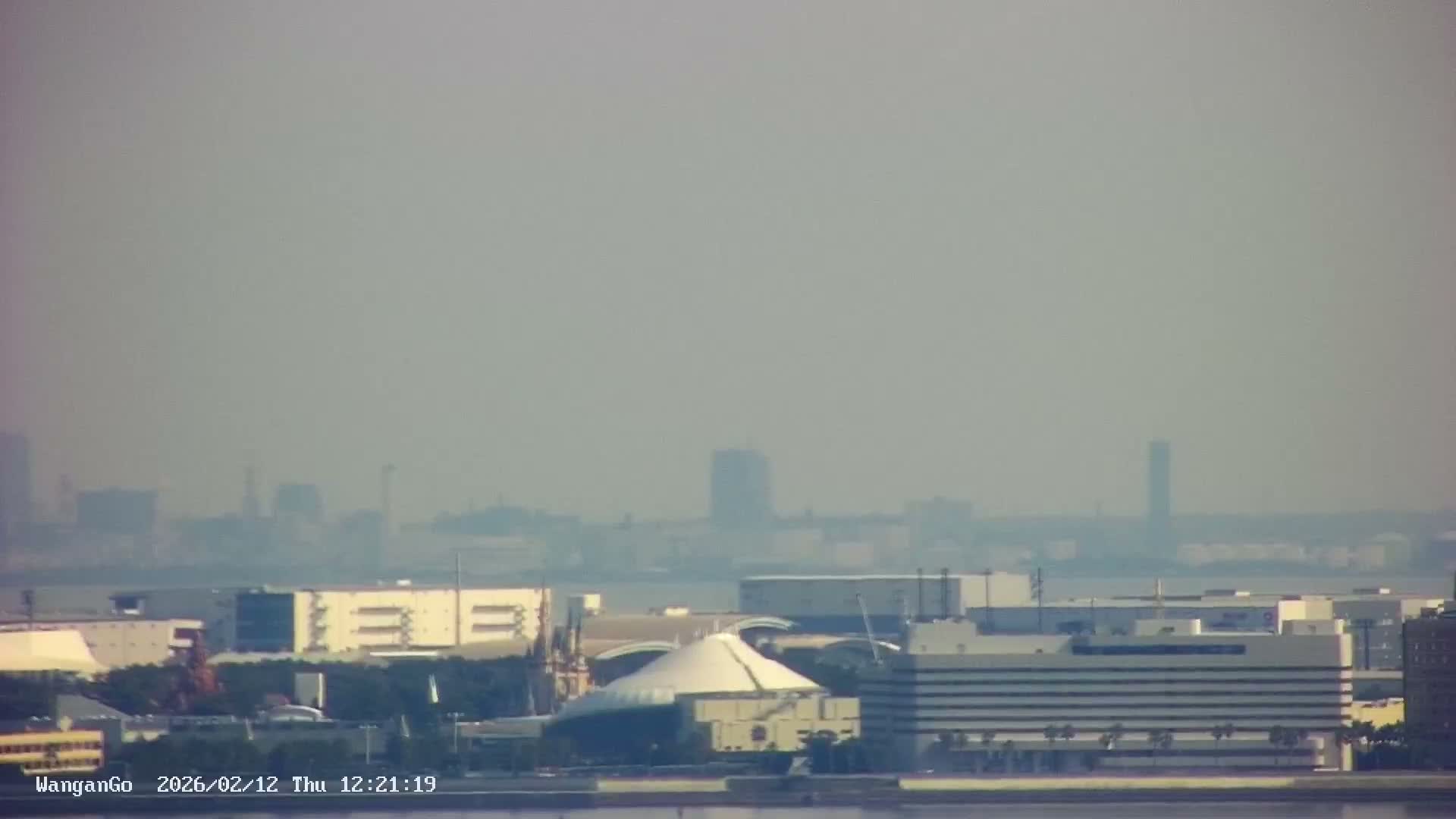 Tokyo,  Surround from Chuo-ku ,Disneyland ,Bridges, Airportes, Tokyo Bay, Industriy Areas, Seaports, Sycrapers   ( 東京周辺、ディズニーランド、橋、空港、東京湾、工業地帯、港、シクラメン、周辺 )  Surround PTZ  Live Cam - 1 Chome, Ariake, Koto-ku, Tokyo, Kantō, Honshu, Japan