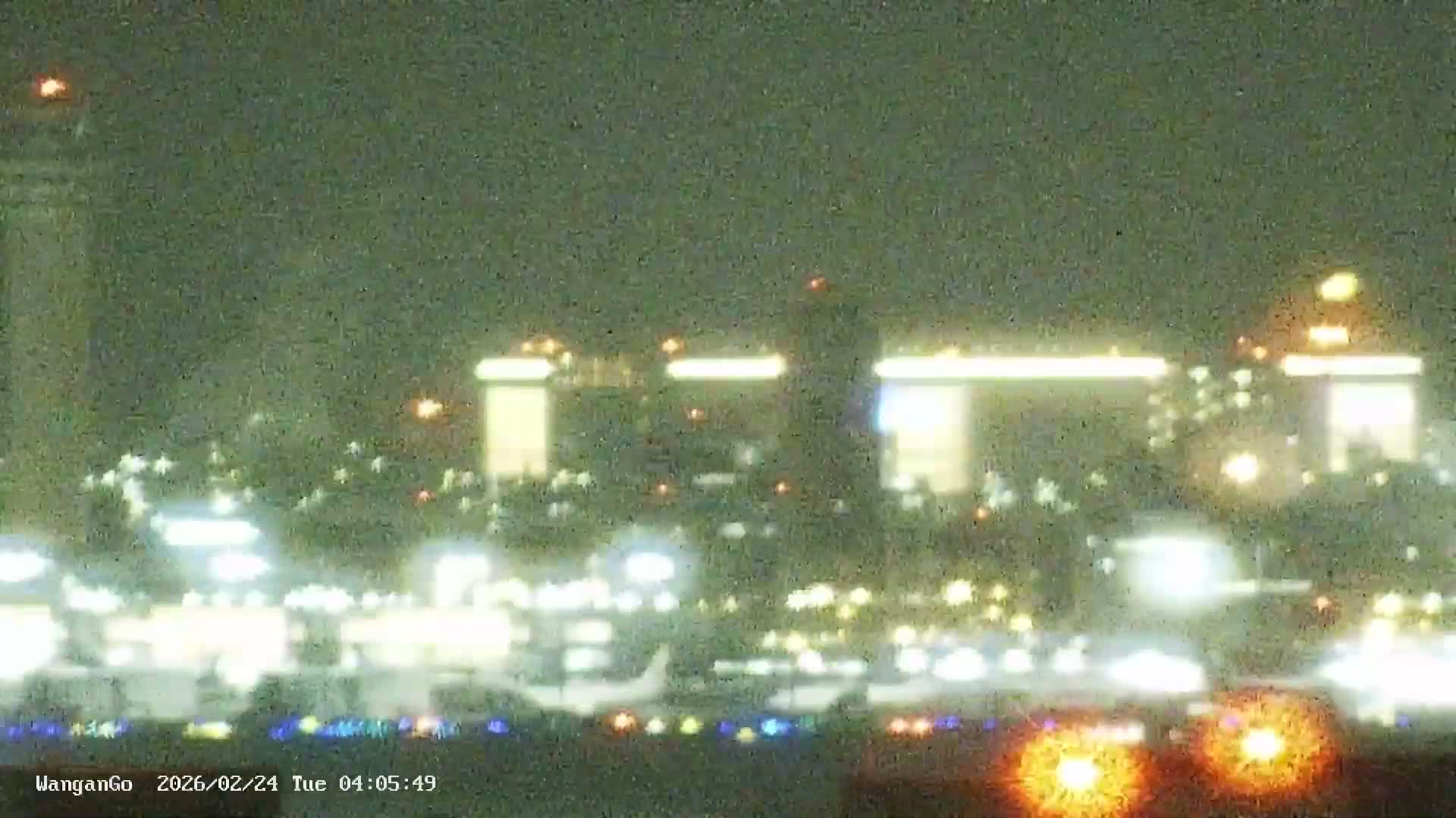 Tokyo,  Surround from Chuo-ku ,Disneyland ,Bridges, Airportes, Tokyo Bay, Industriy Areas, Seaports, Sycrapers   ( 東京周辺、ディズニーランド、橋、空港、東京湾、工業地帯、港、シクラメン、周辺 )  Surround PTZ  Live Cam - 1 Chome, Ariake, Koto-ku, Tokyo, Kantō, Honshu, Japan