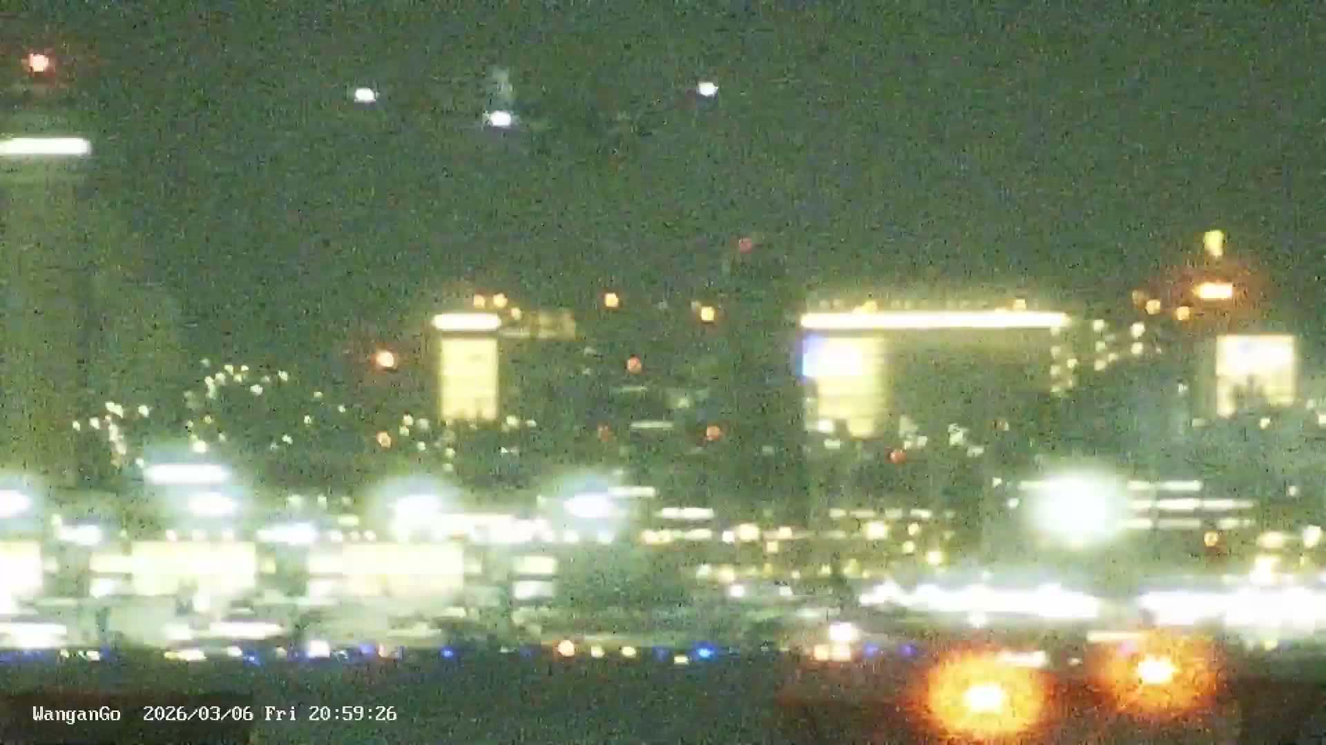 Tokyo,  Surround from Chuo-ku ,Disneyland ,Bridges, Airportes, Tokyo Bay, Industriy Areas, Seaports, Sycrapers   ( 東京周辺、ディズニーランド、橋、空港、東京湾、工業地帯、港、シクラメン、周辺 )  Surround PTZ  Live Cam - 1 Chome, Ariake, Koto-ku, Tokyo, Kantō, Honshu, Japan