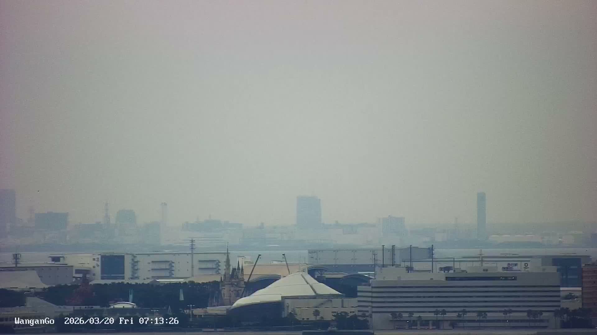 Tokyo,  Surround from Chuo-ku ,Disneyland ,Bridges, Airportes, Tokyo Bay, Industriy Areas, Seaports, Sycrapers   ( 東京周辺、ディズニーランド、橋、空港、東京湾、工業地帯、港、シクラメン、周辺 )  Surround PTZ  Live Cam - 1 Chome, Ariake, Koto-ku, Tokyo, Kantō, Honshu, Japan