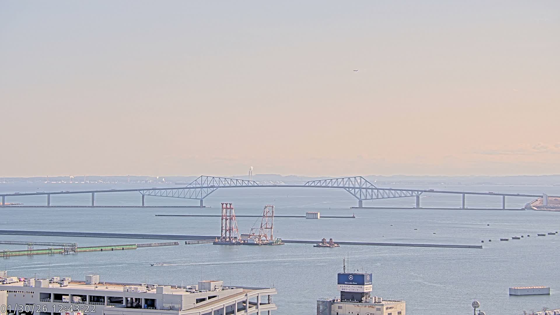 Tokyo,  Gate Bridge & Tokyo Port Inner Harbor ( 東京、ゲートブリッジ、東京港内港 ) Live Cam -1 Chome, Ariake, Koto, Tokyo, Kantō, Honshu, Japan