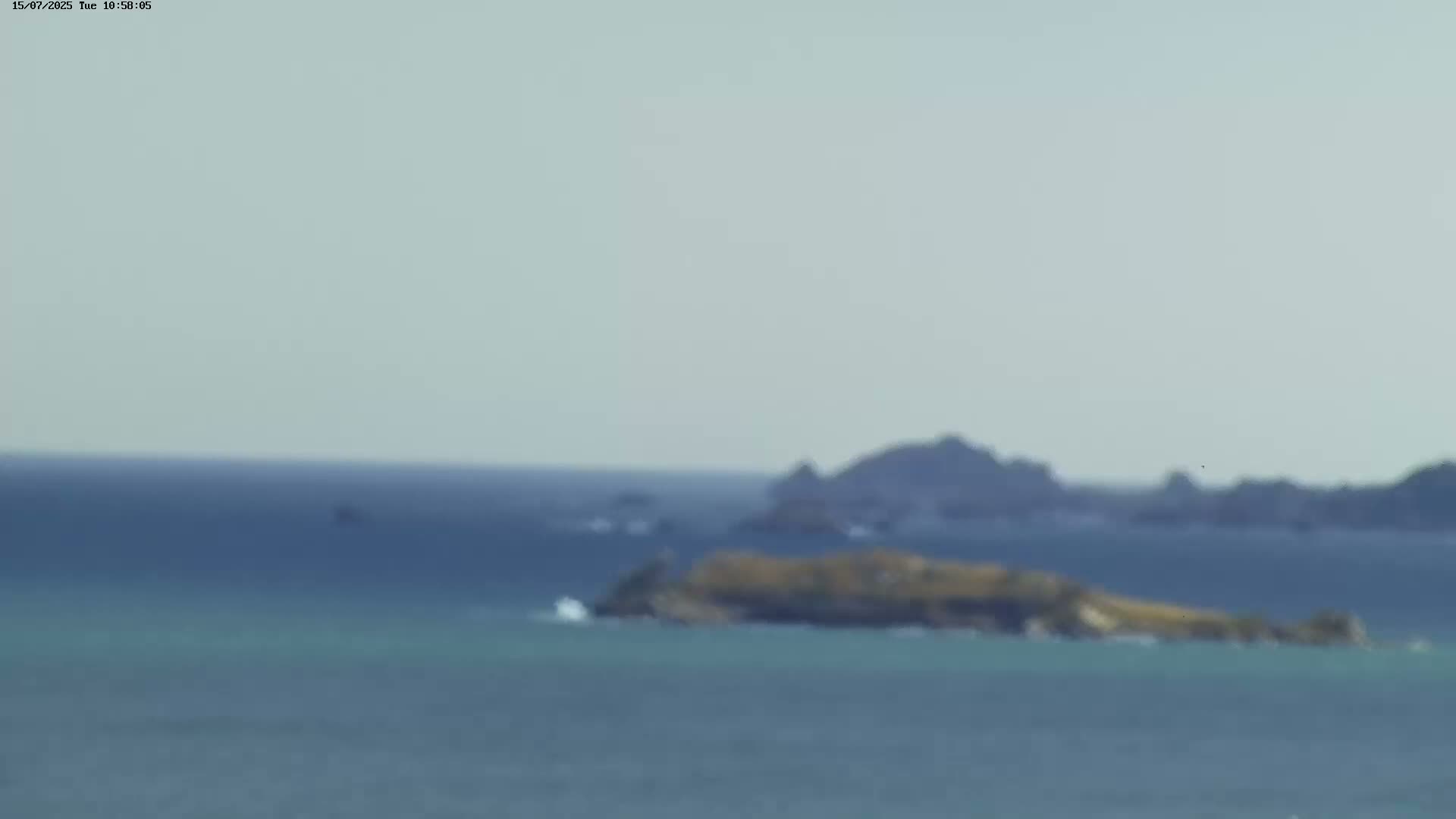 Carantec City Live Cam - Morlaix, Finistere, Bretagne, France
