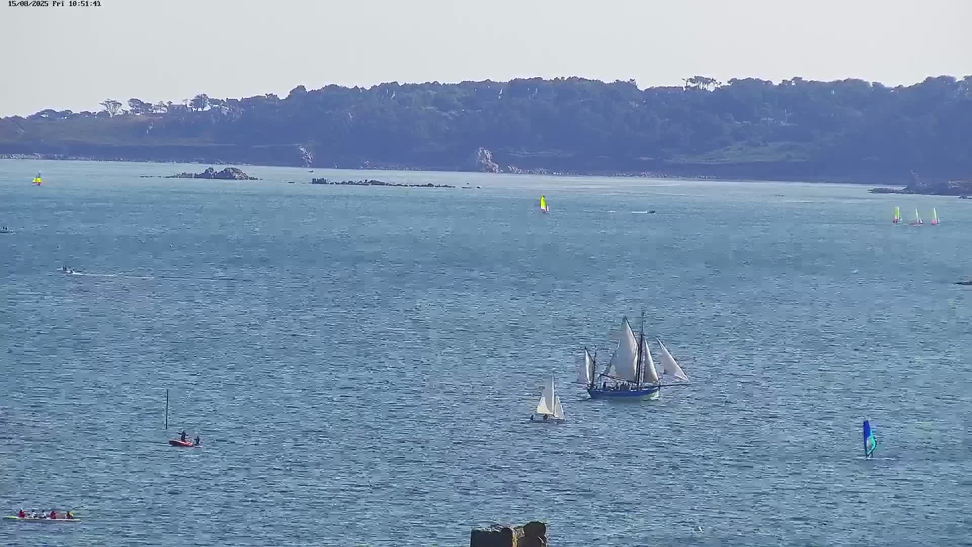 Carantec City Live Cam - Morlaix, Finistere, Bretagne, France