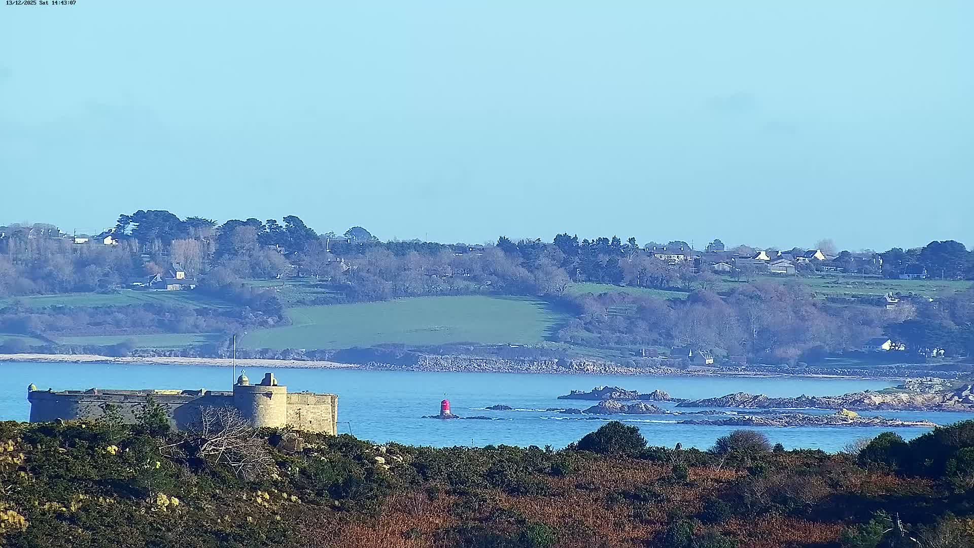 Carantec City Live Cam - Morlaix, Finistere, Bretagne, France